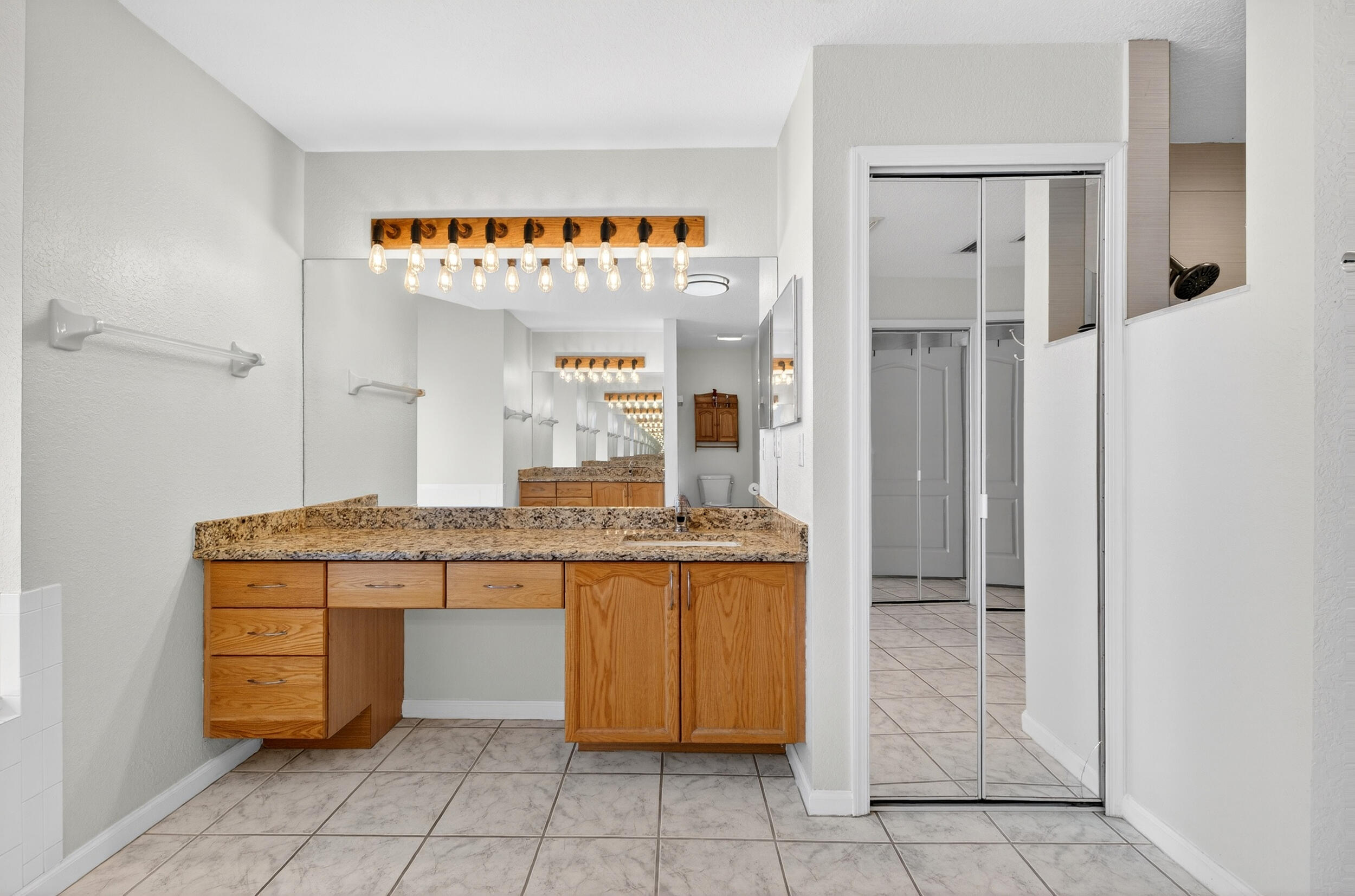 MLS #RX-11146622 image #56