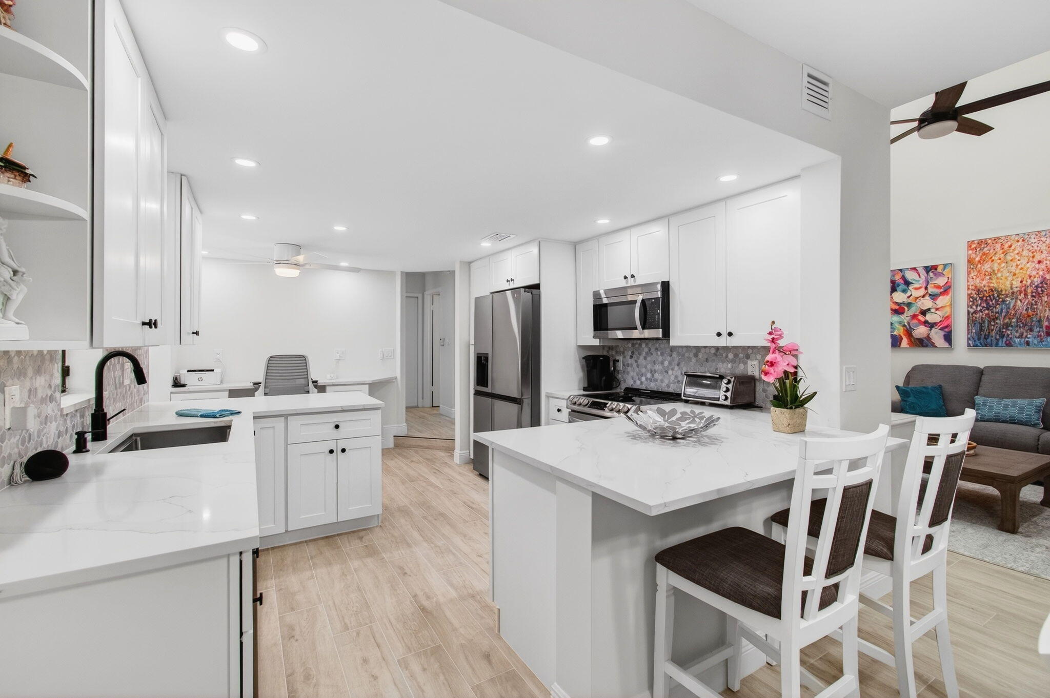 MLS #RX-11146629 image #1