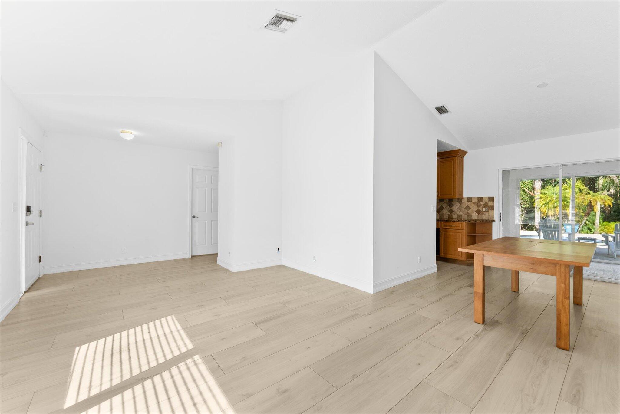 MLS #RX-11146633 image #10