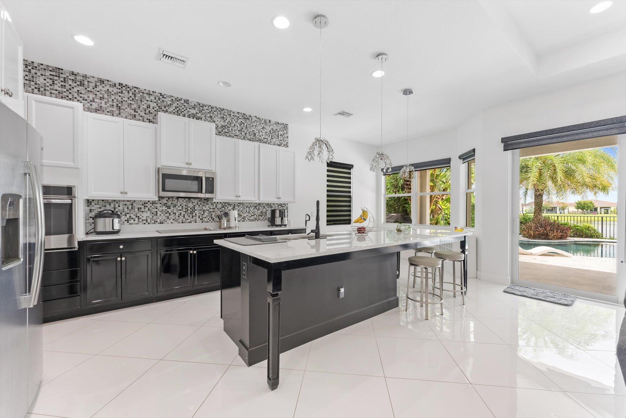 MLS #RX-11146634 image #12