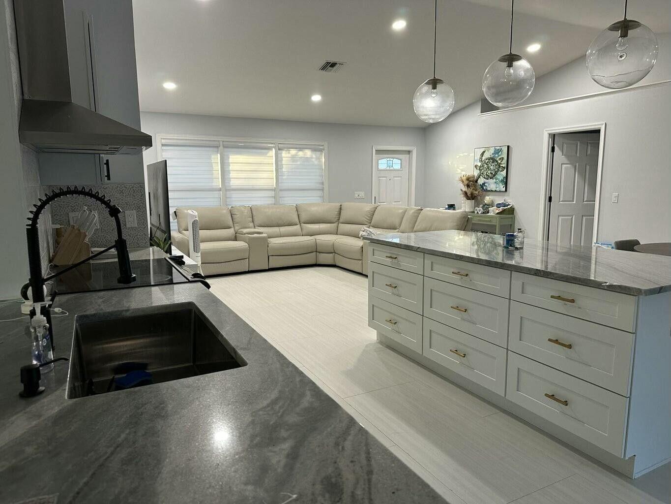 MLS #RX-11146645 image #2