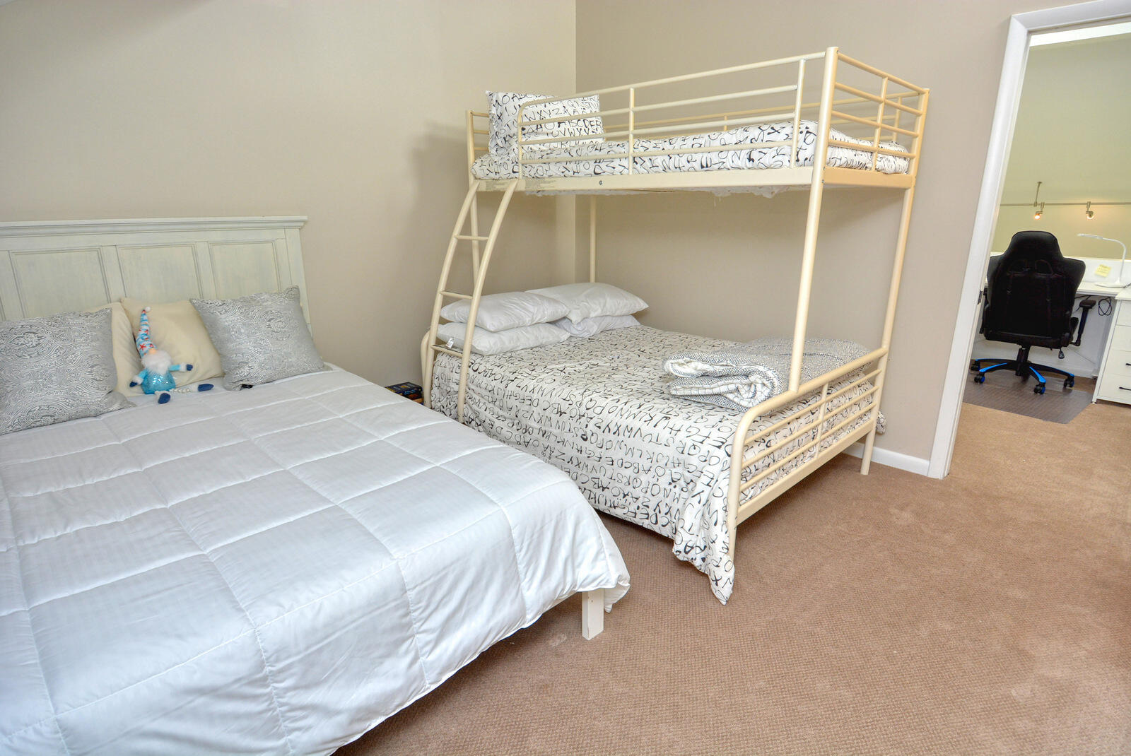 MLS #RX-11146650 image #34