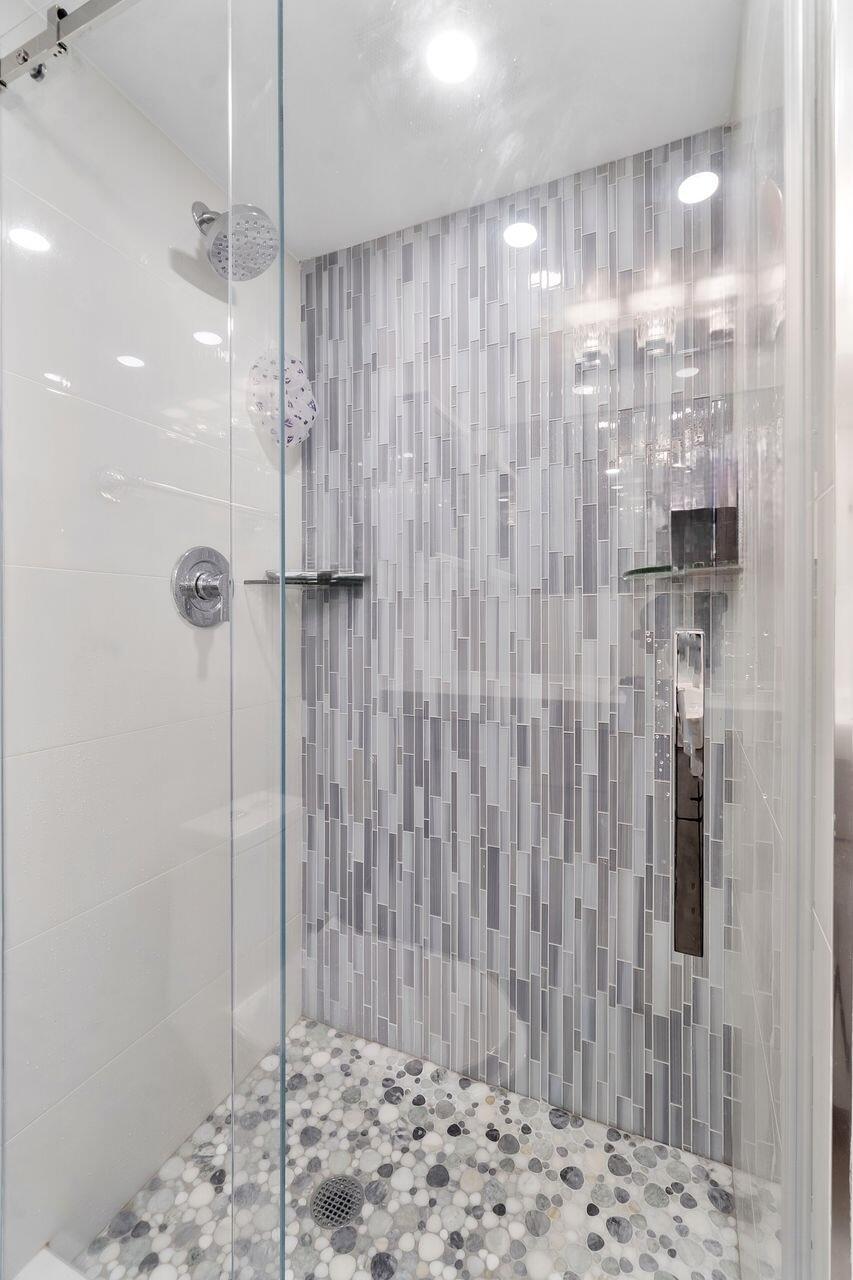 MLS #RX-10454217 image #28