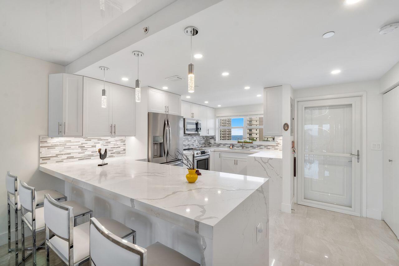 MLS #RX-10454217 image #7