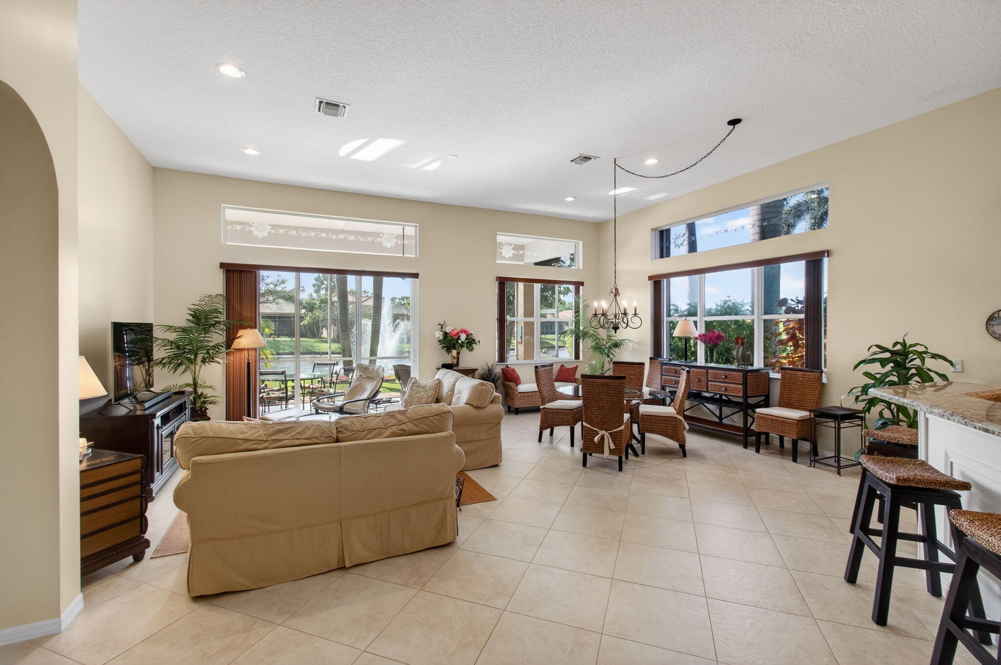 MLS #RX-11146678 image #4