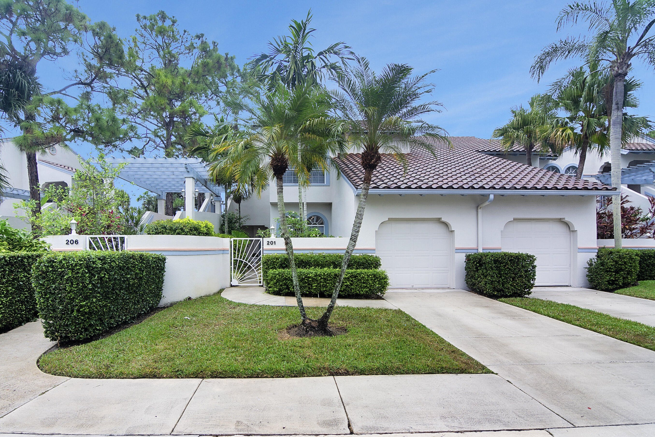 MLS #RX-11146786 image #0