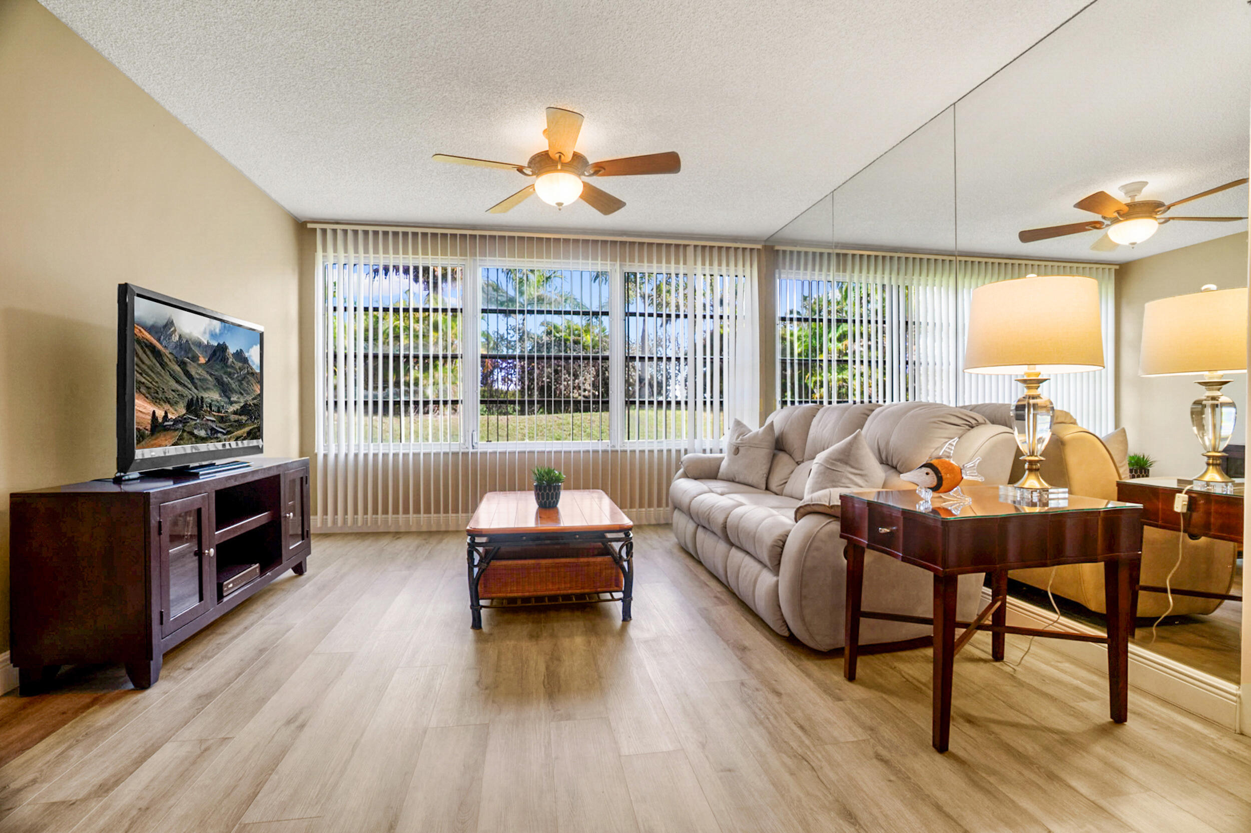 MLS #RX-11146819 image #1