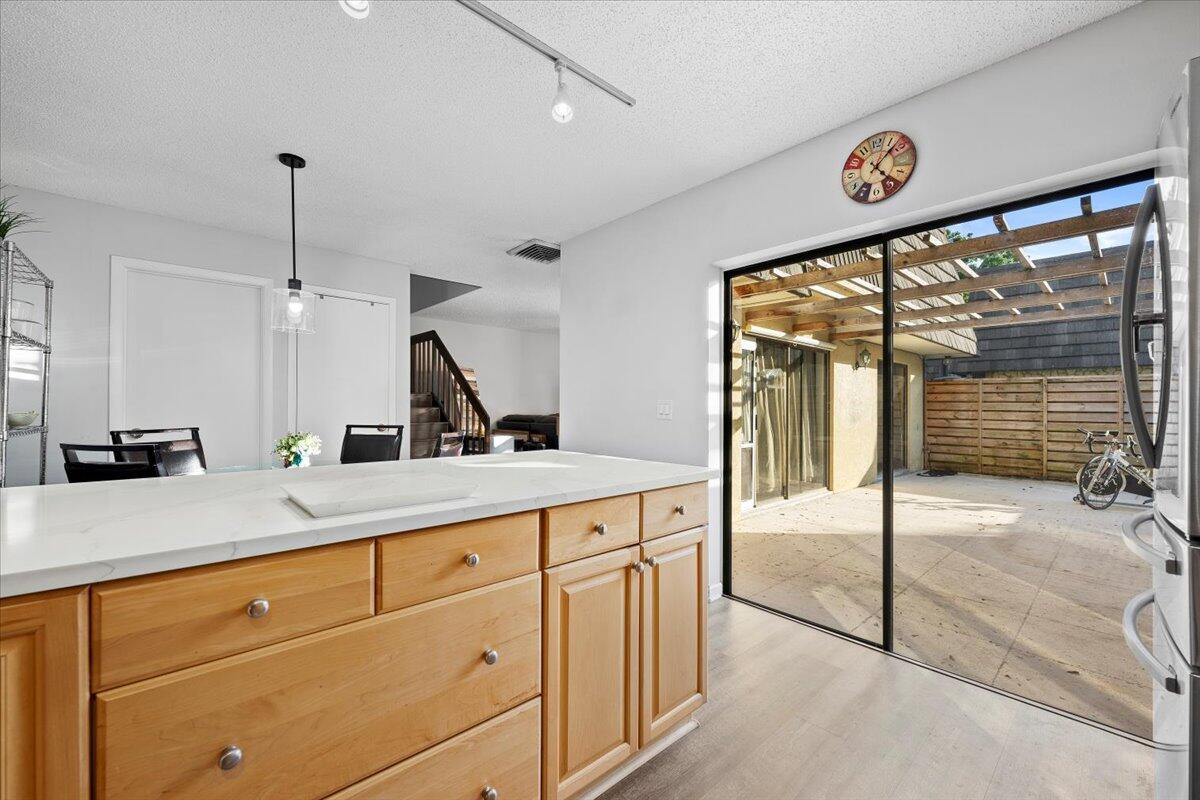 MLS #RX-11146829 image #3