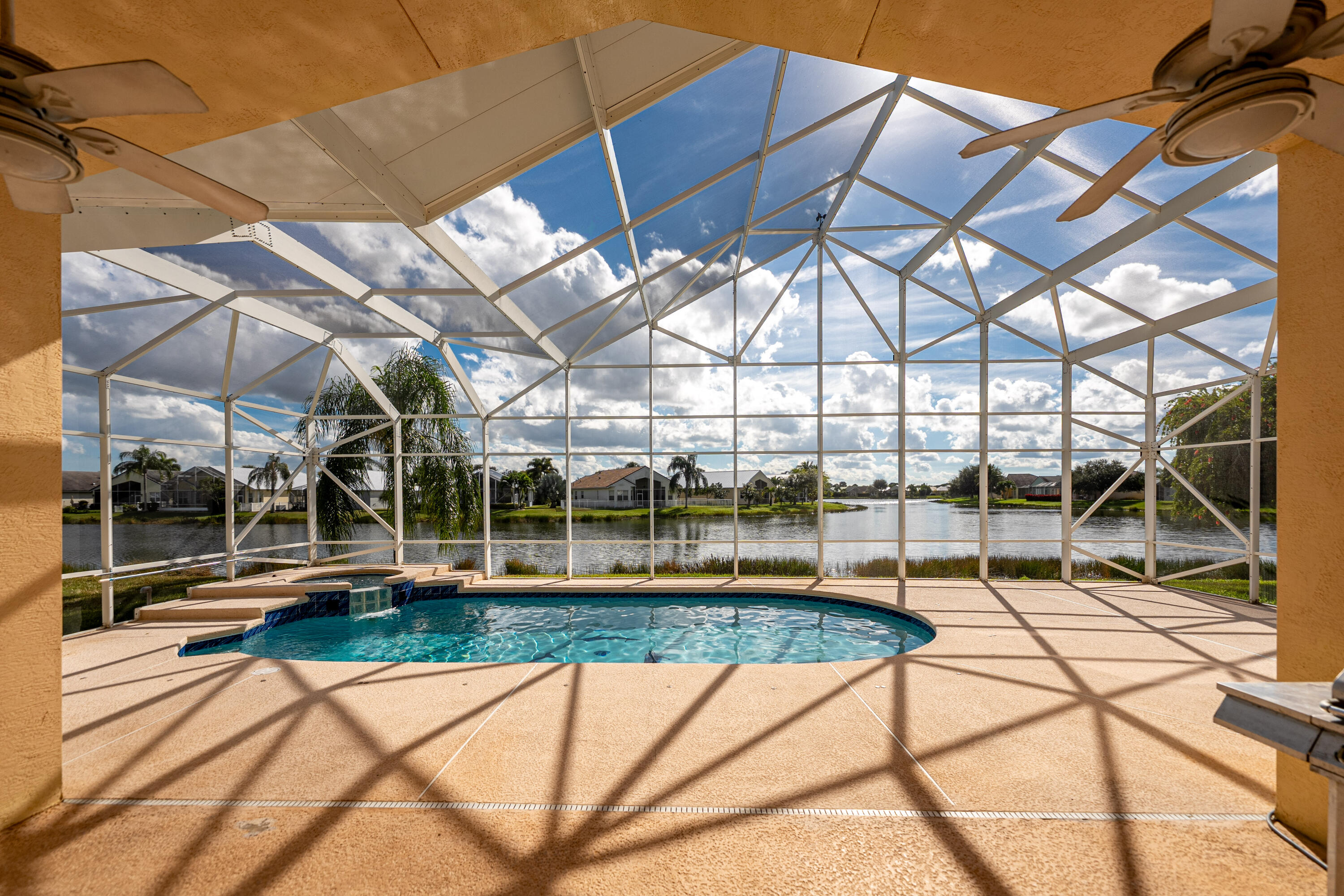 MLS #RX-11146890 image #2