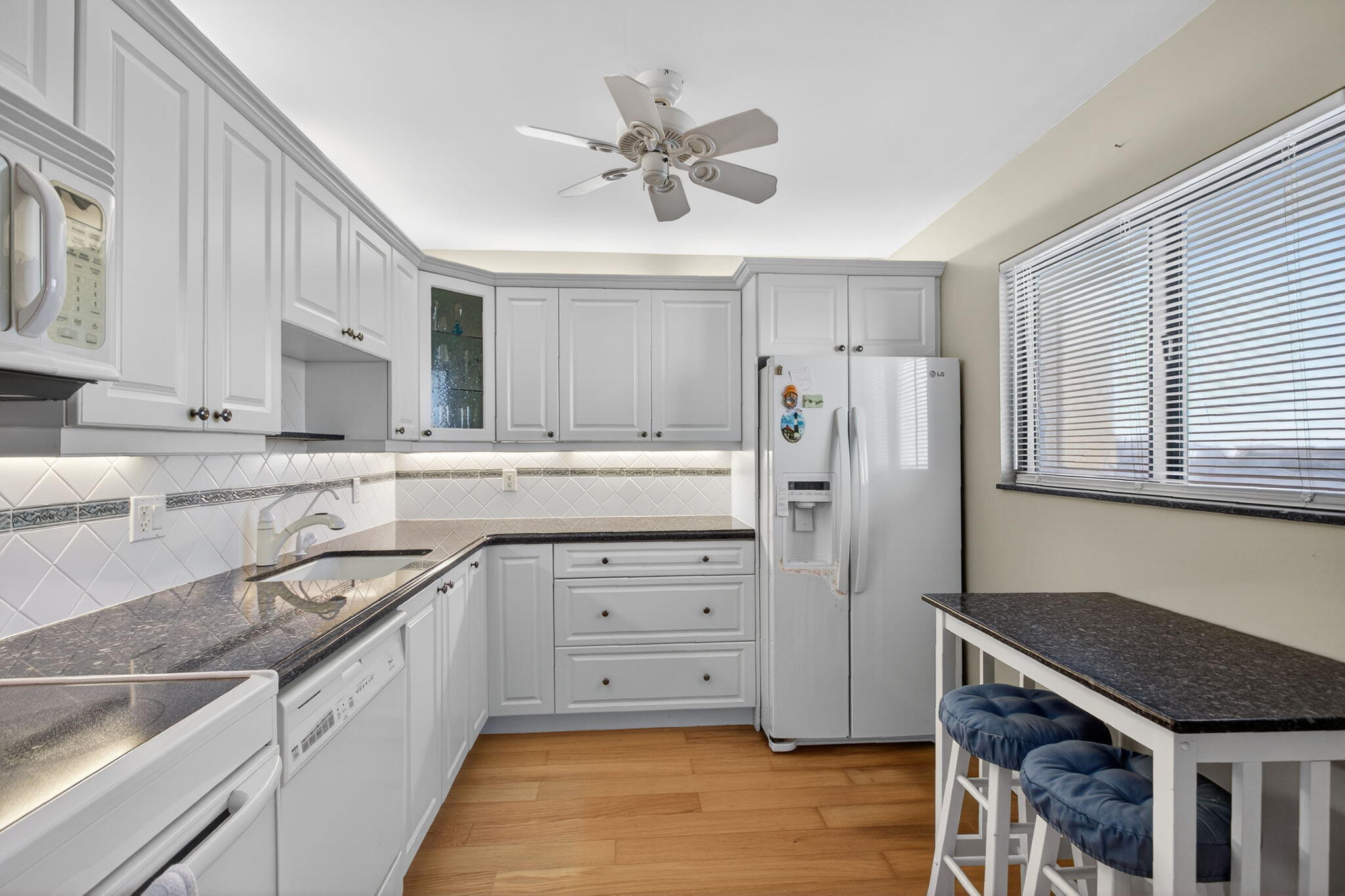 MLS #RX-10374778 image #12