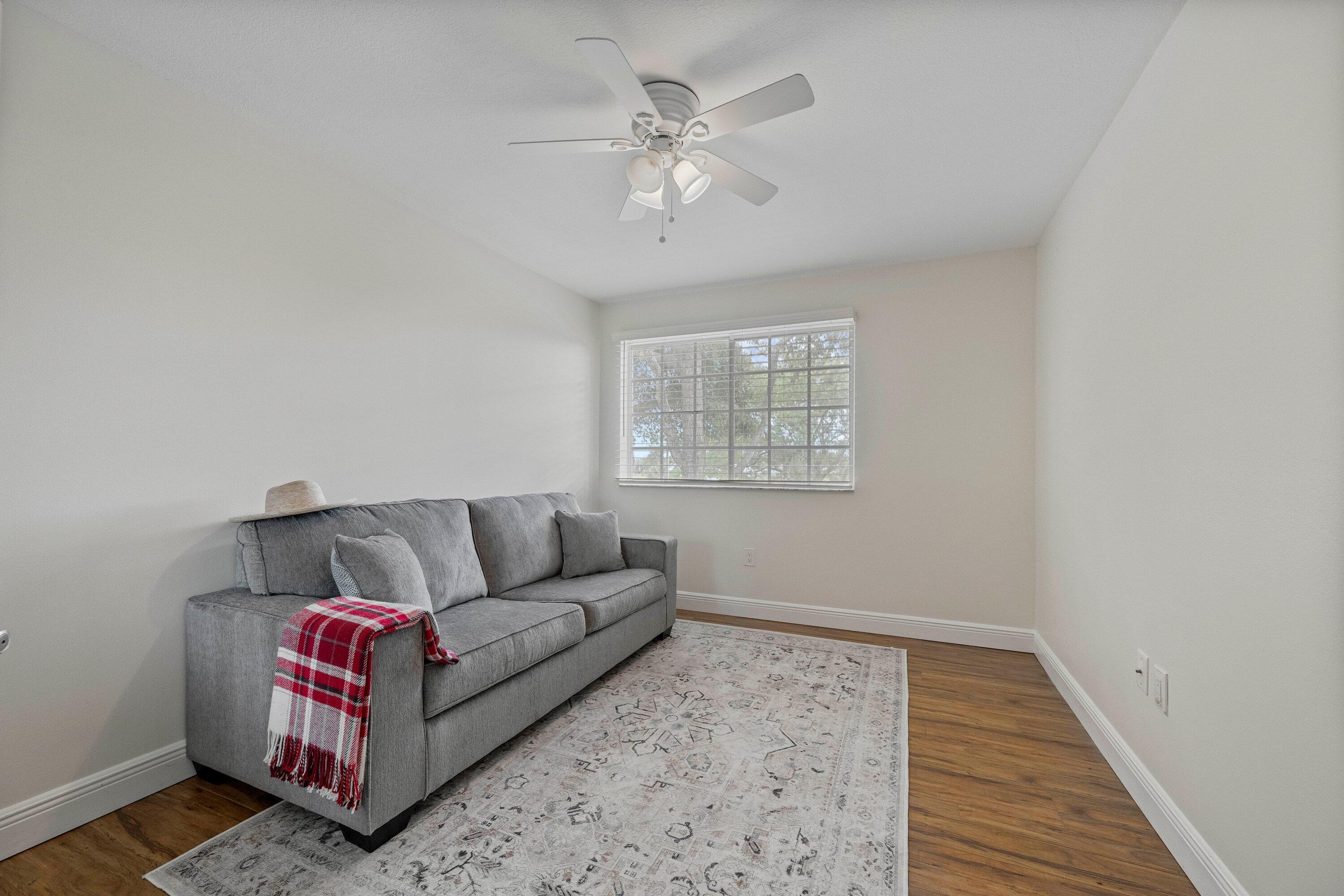 MLS #RX-10523579 image #5