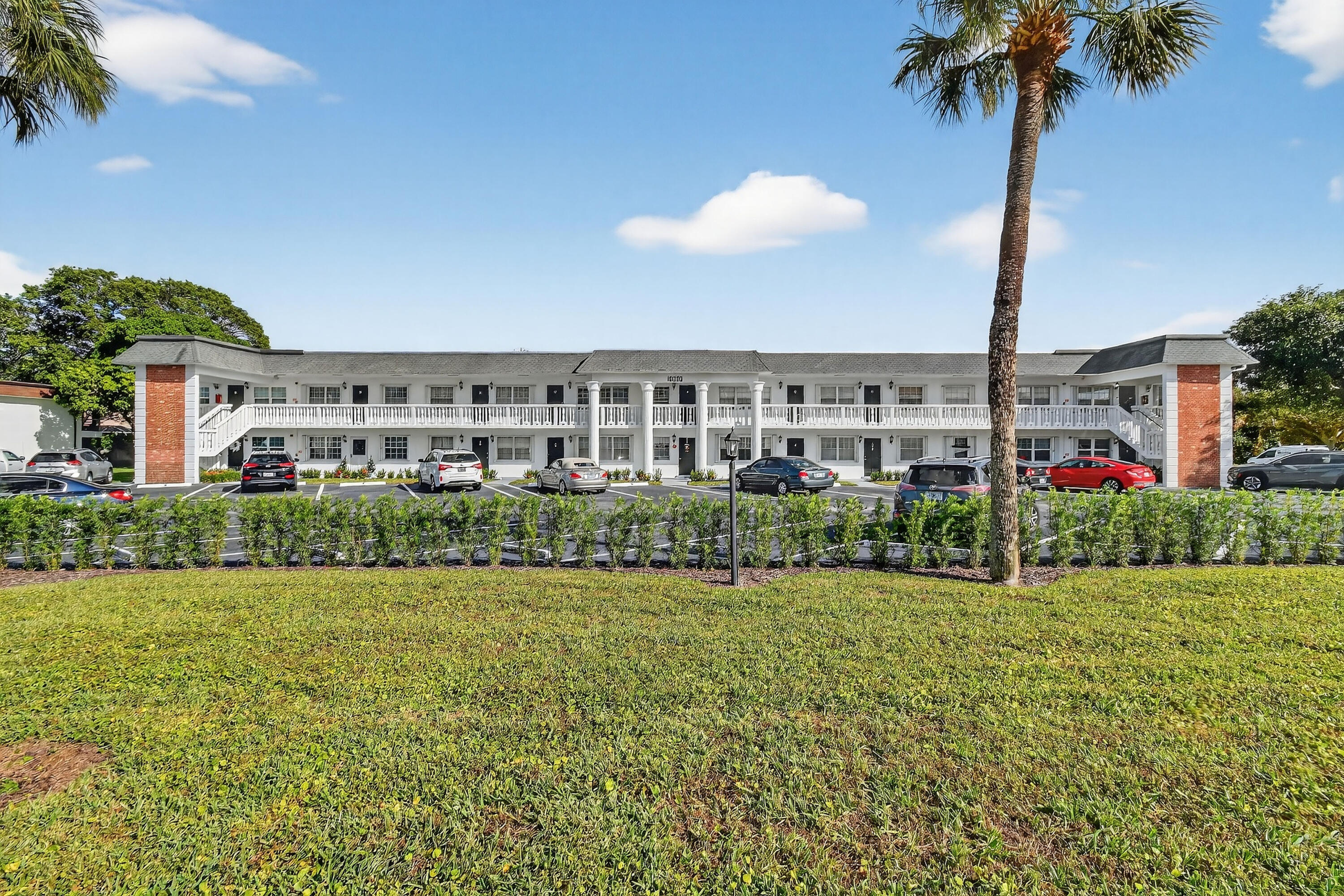 MLS #RX-11146917 image #0