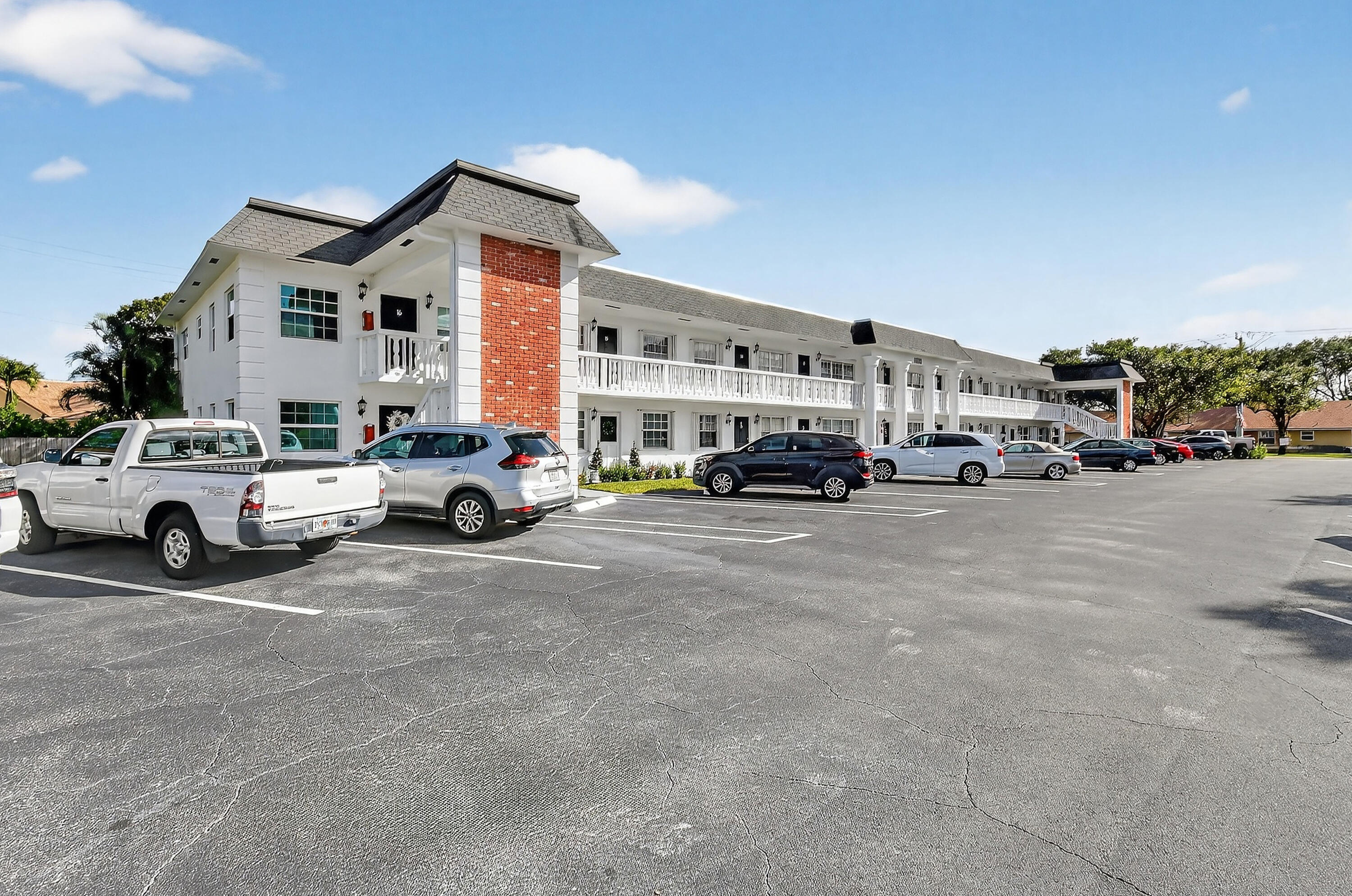 MLS #RX-11146917 image #1