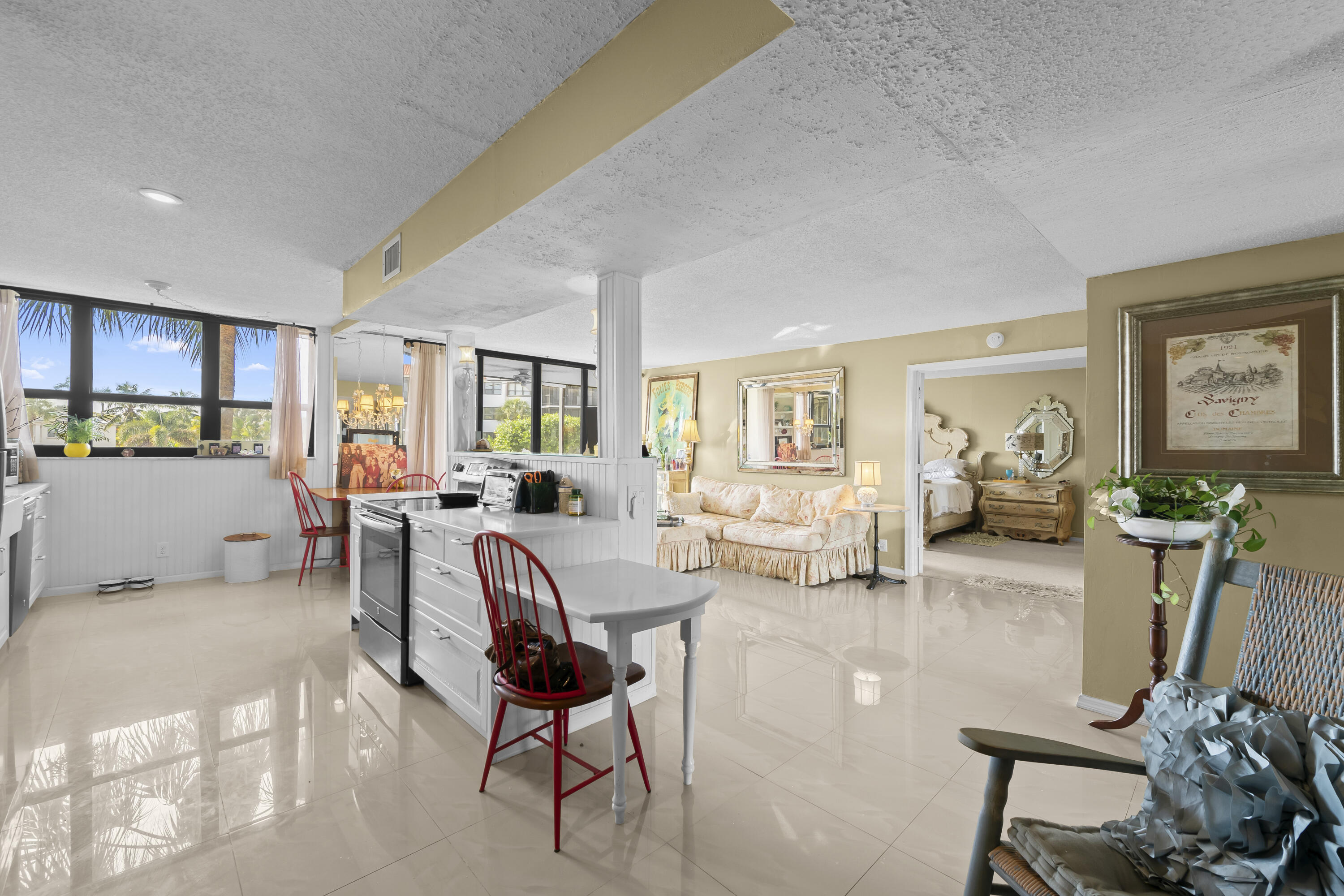 MLS #RX-11078478 image #1