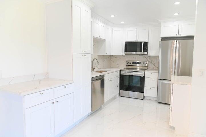 MLS #RX-11146933 image #1