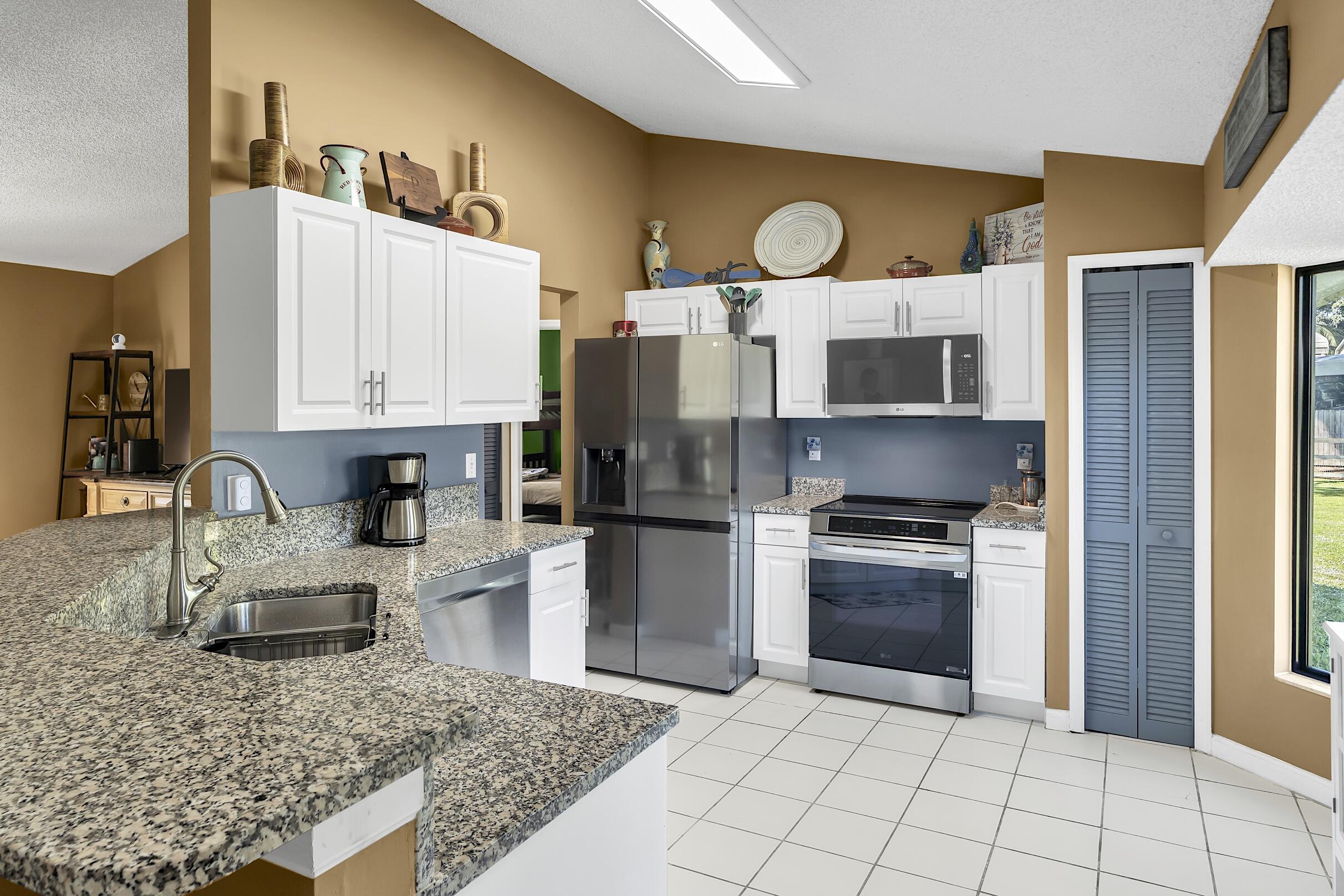 MLS #RX-11146971 image #17