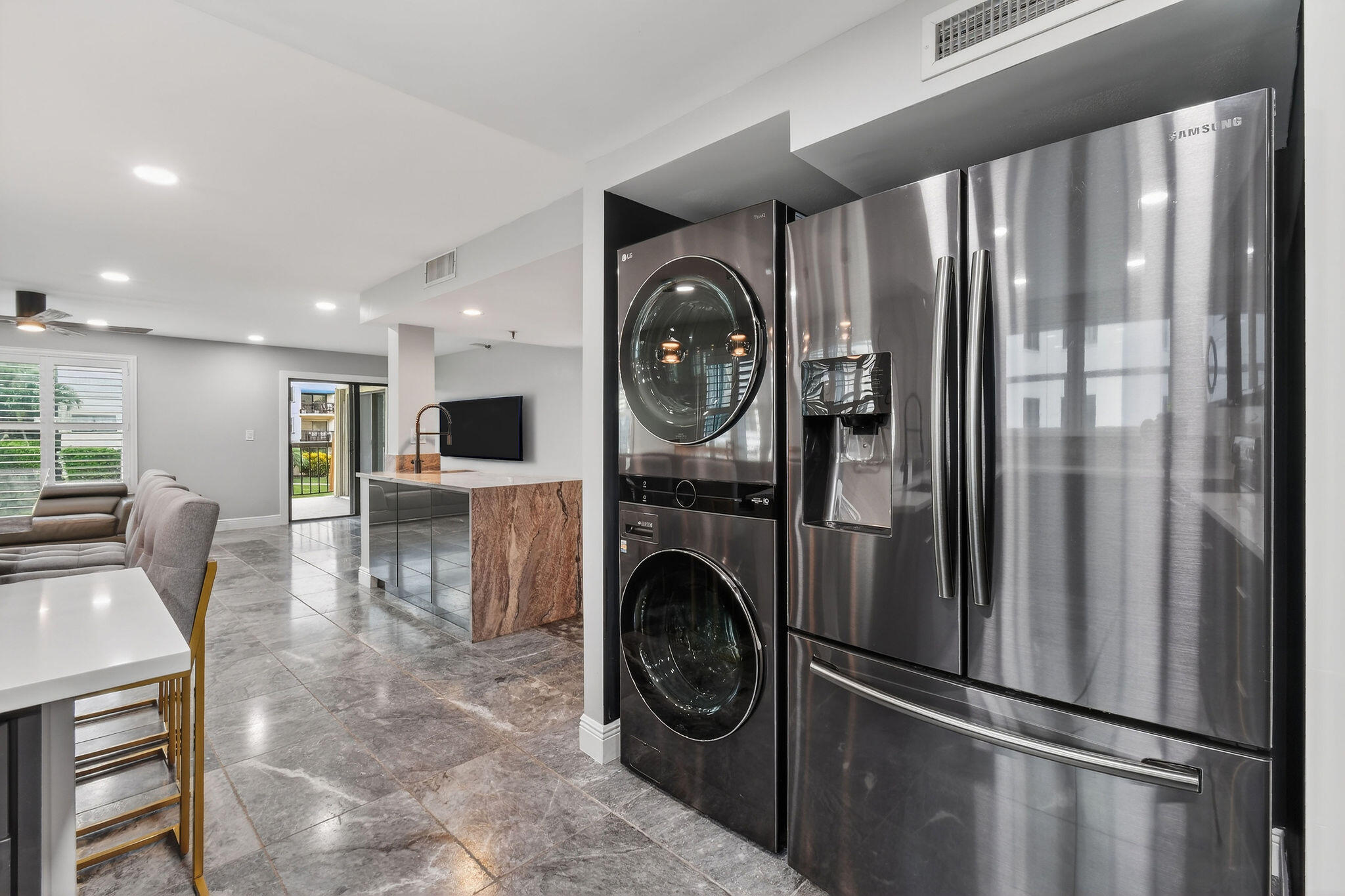 MLS #RX-11147046 image #11