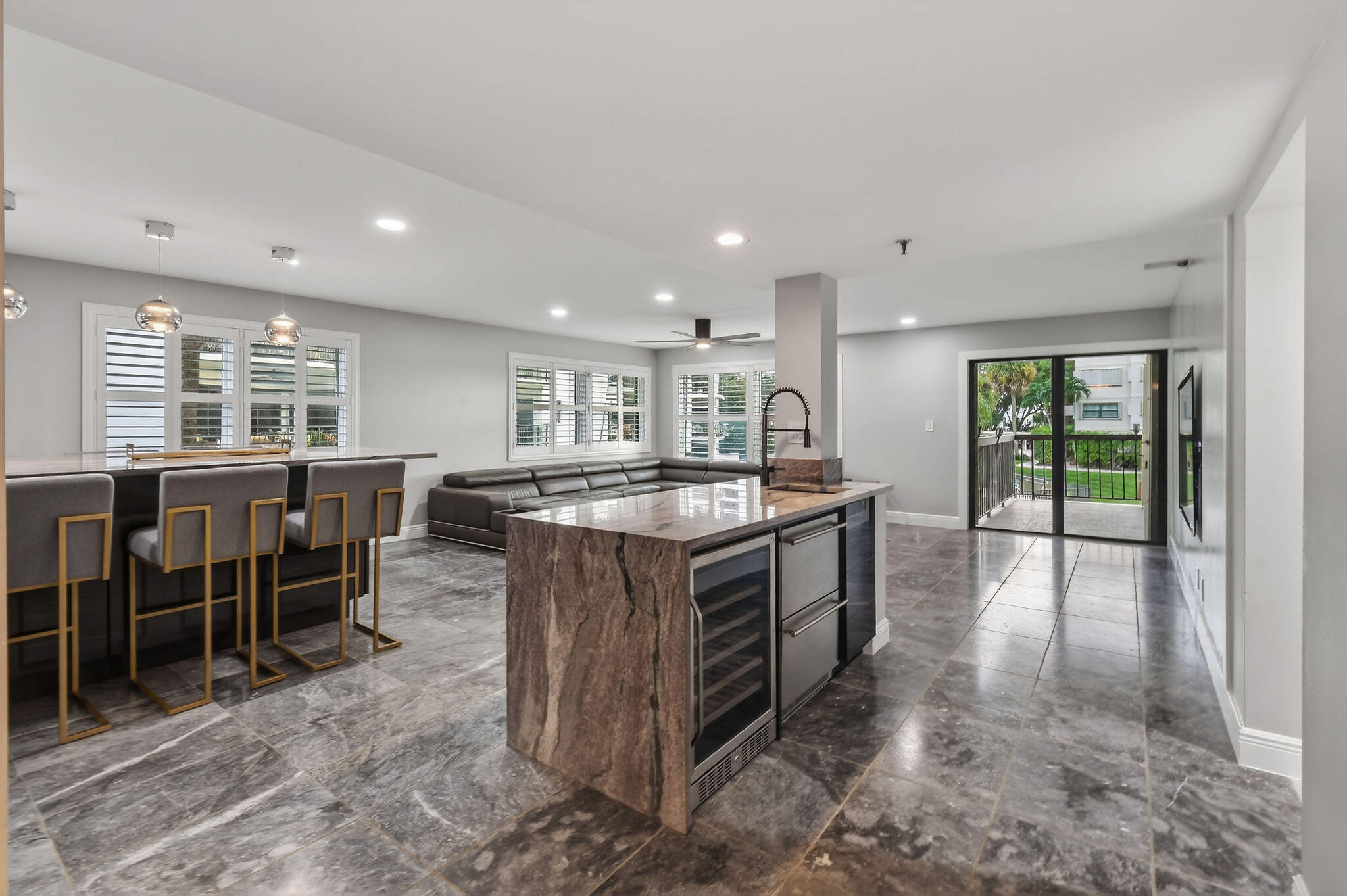 MLS #RX-11147046 image #2