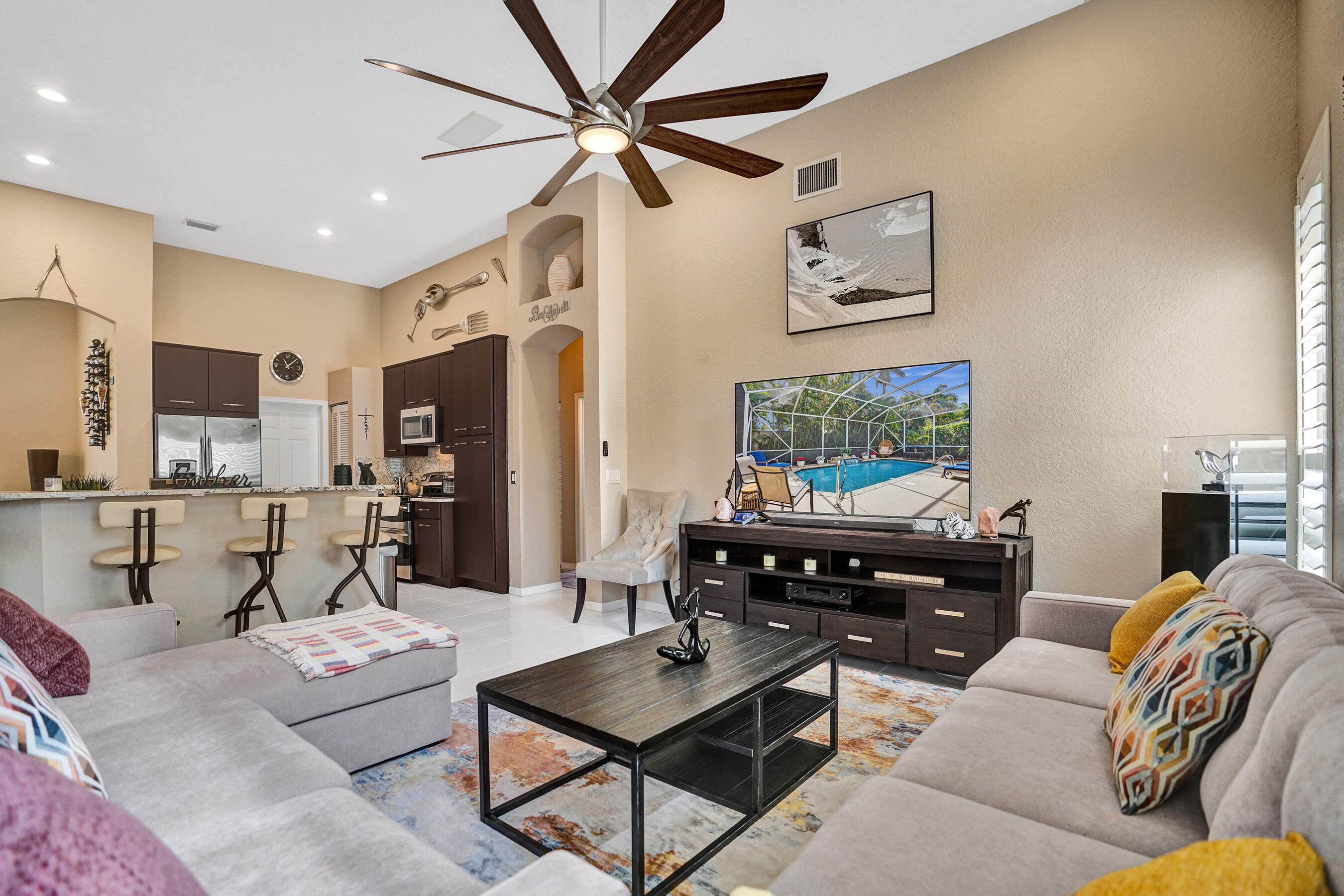 MLS #RX-11147061 image #3