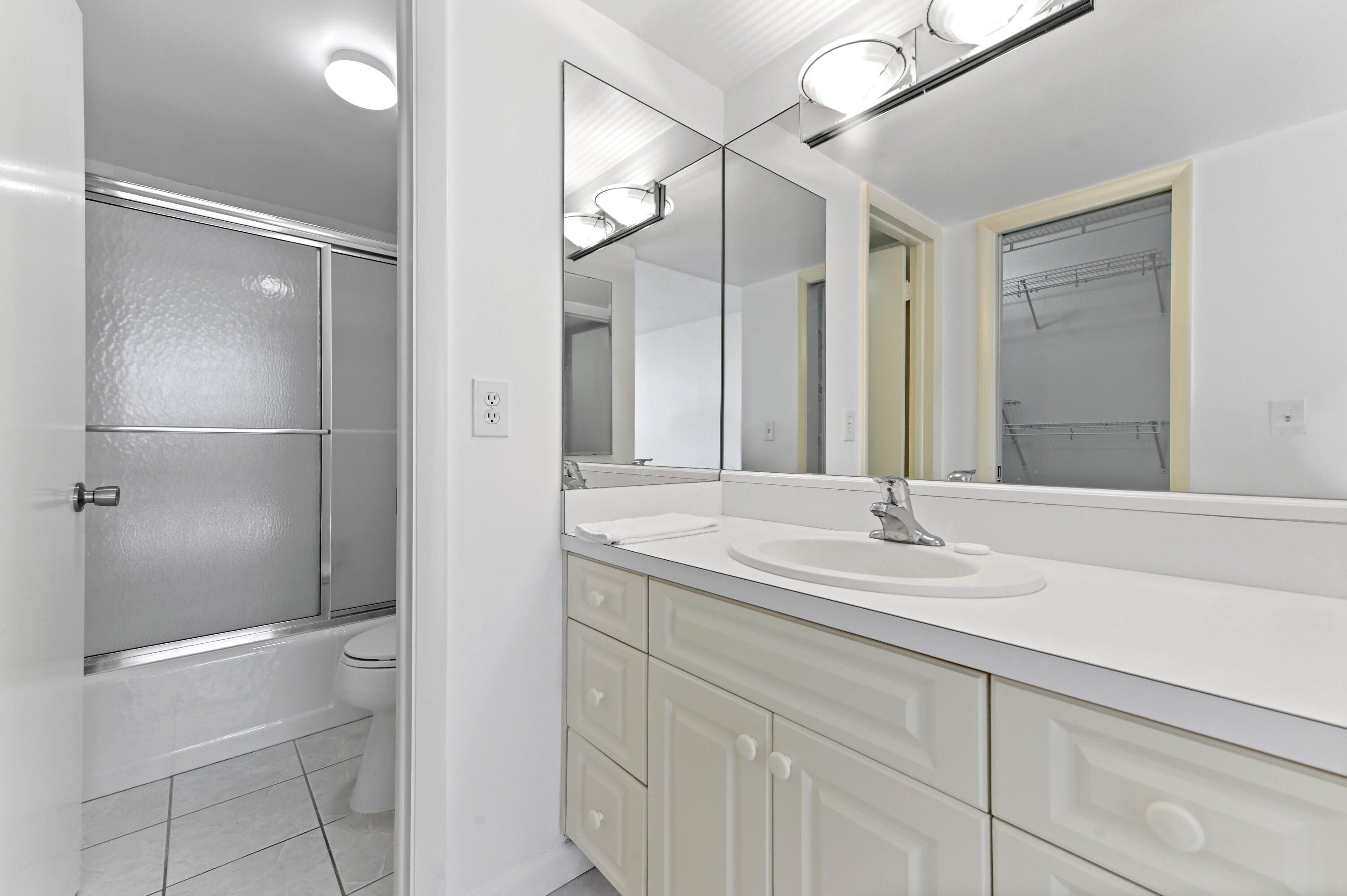 MLS #RX-11147085 image #23