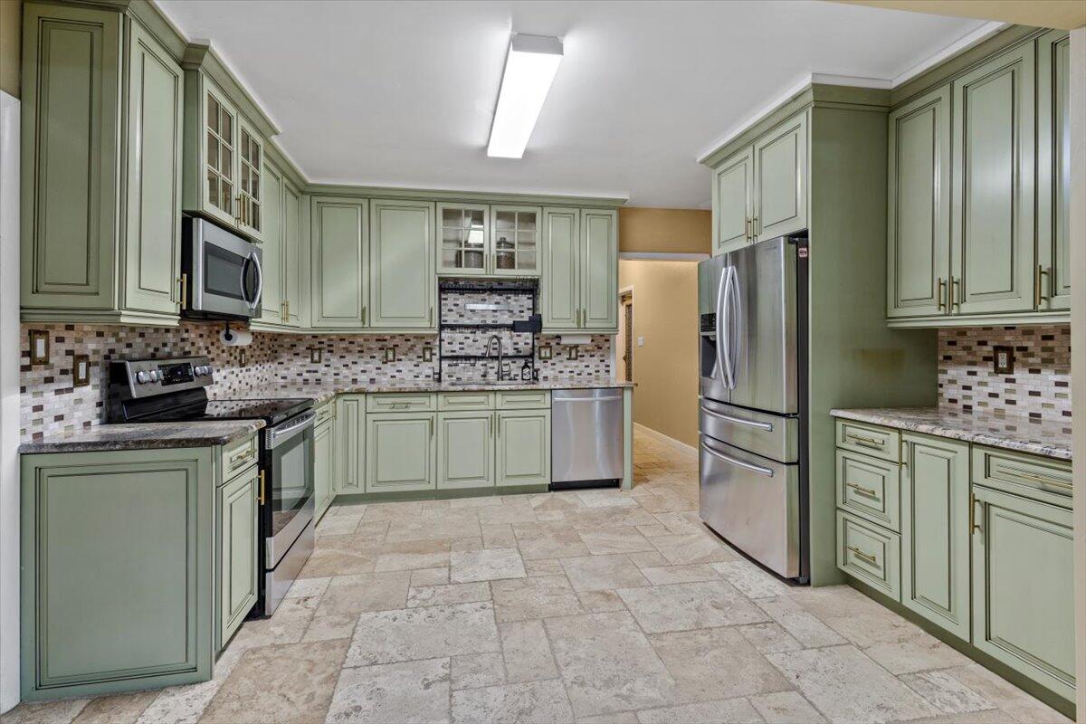 MLS #RX-11147113 image #1