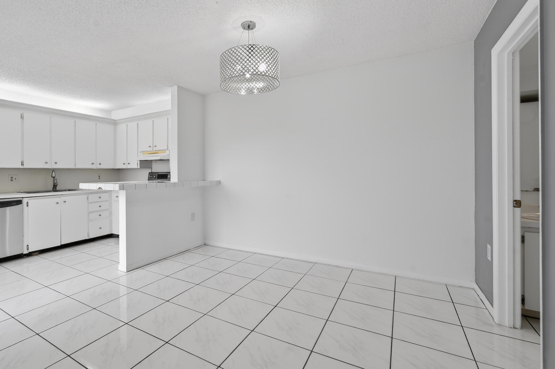 MLS #RX-11147168 image #11