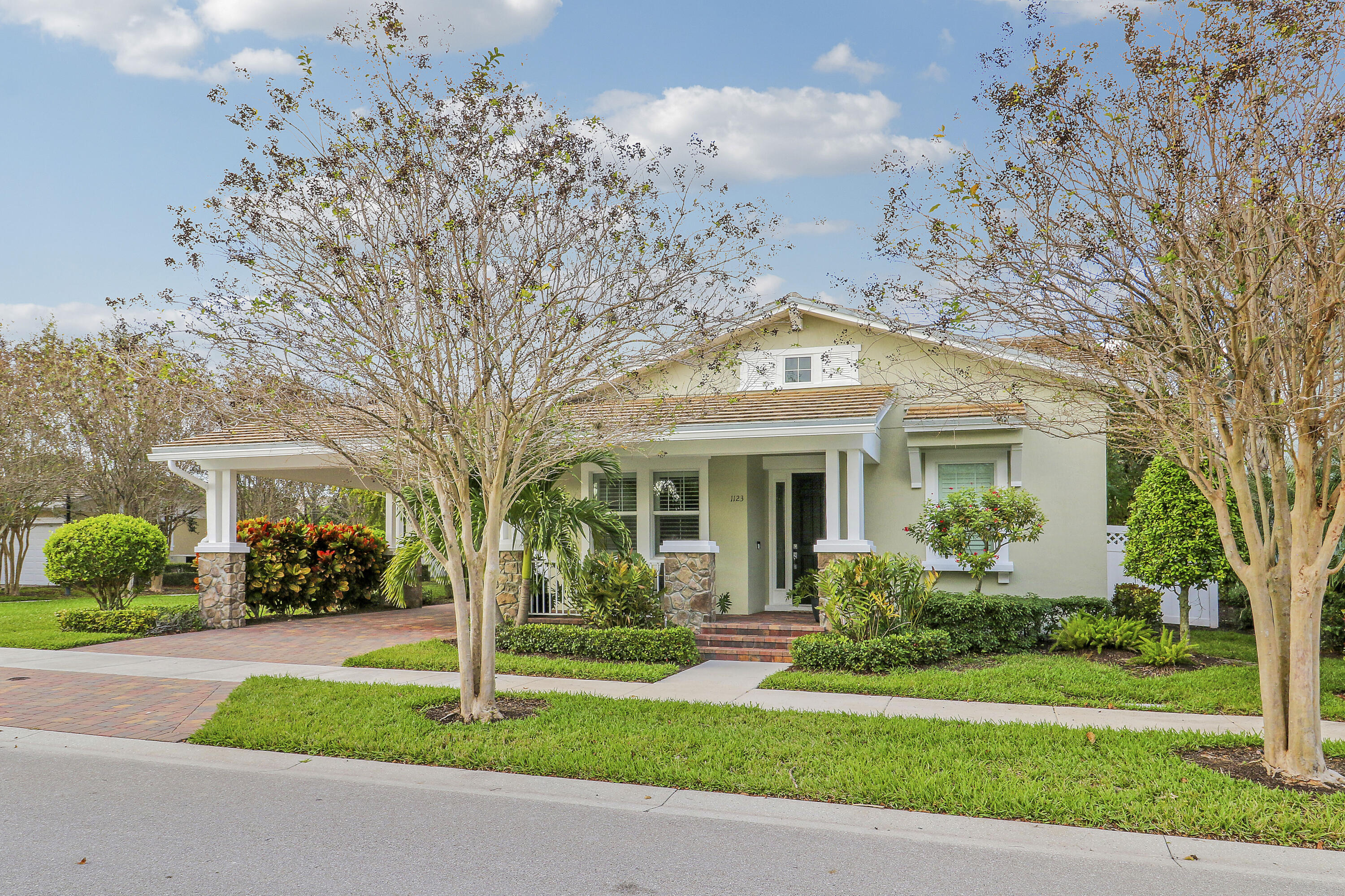 MLS #RX-11147170 image #1