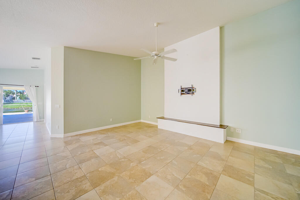 MLS #RX-11147195 image #9