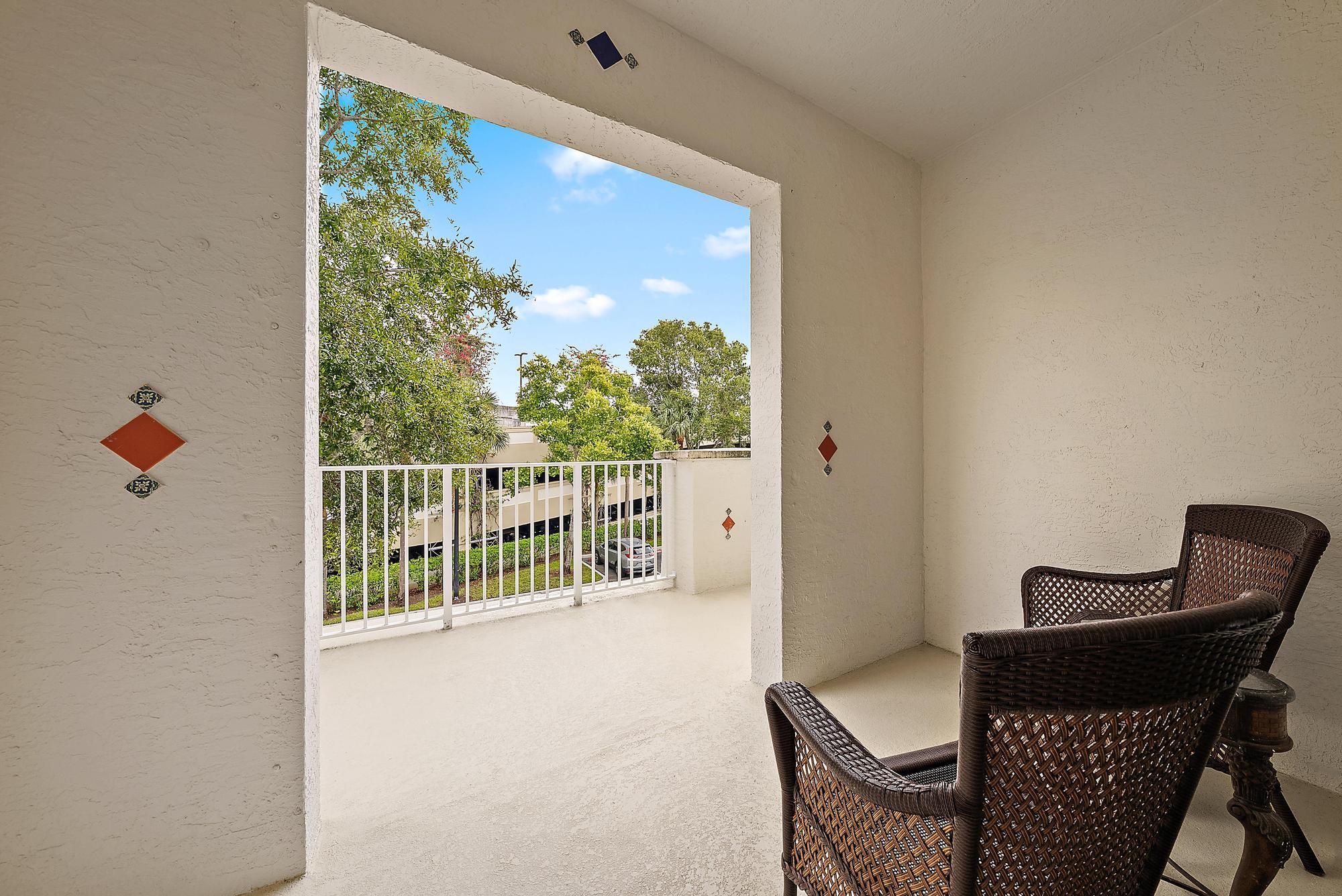 MLS #RX-10528812 image #12