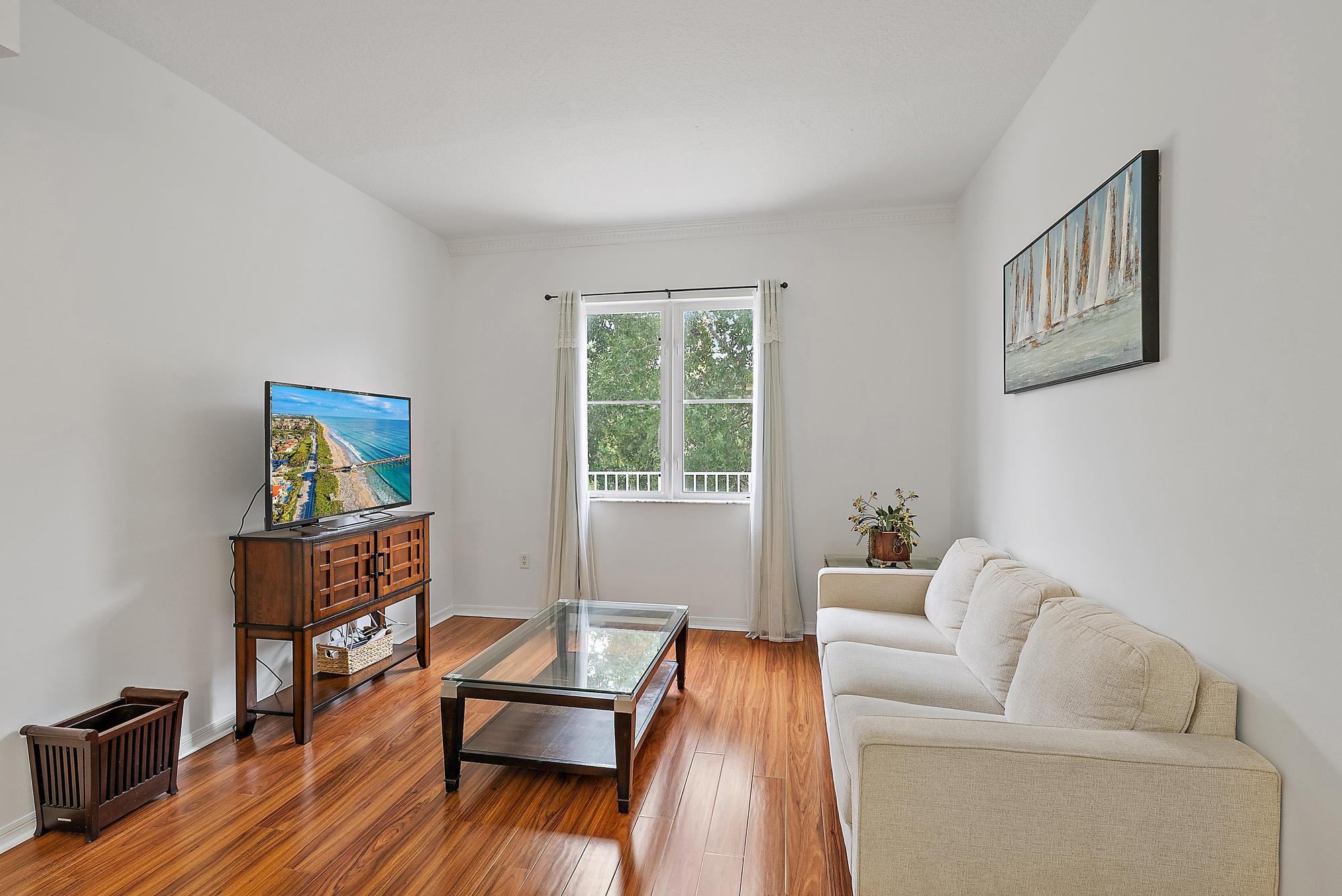 MLS #RX-10528812 image #5