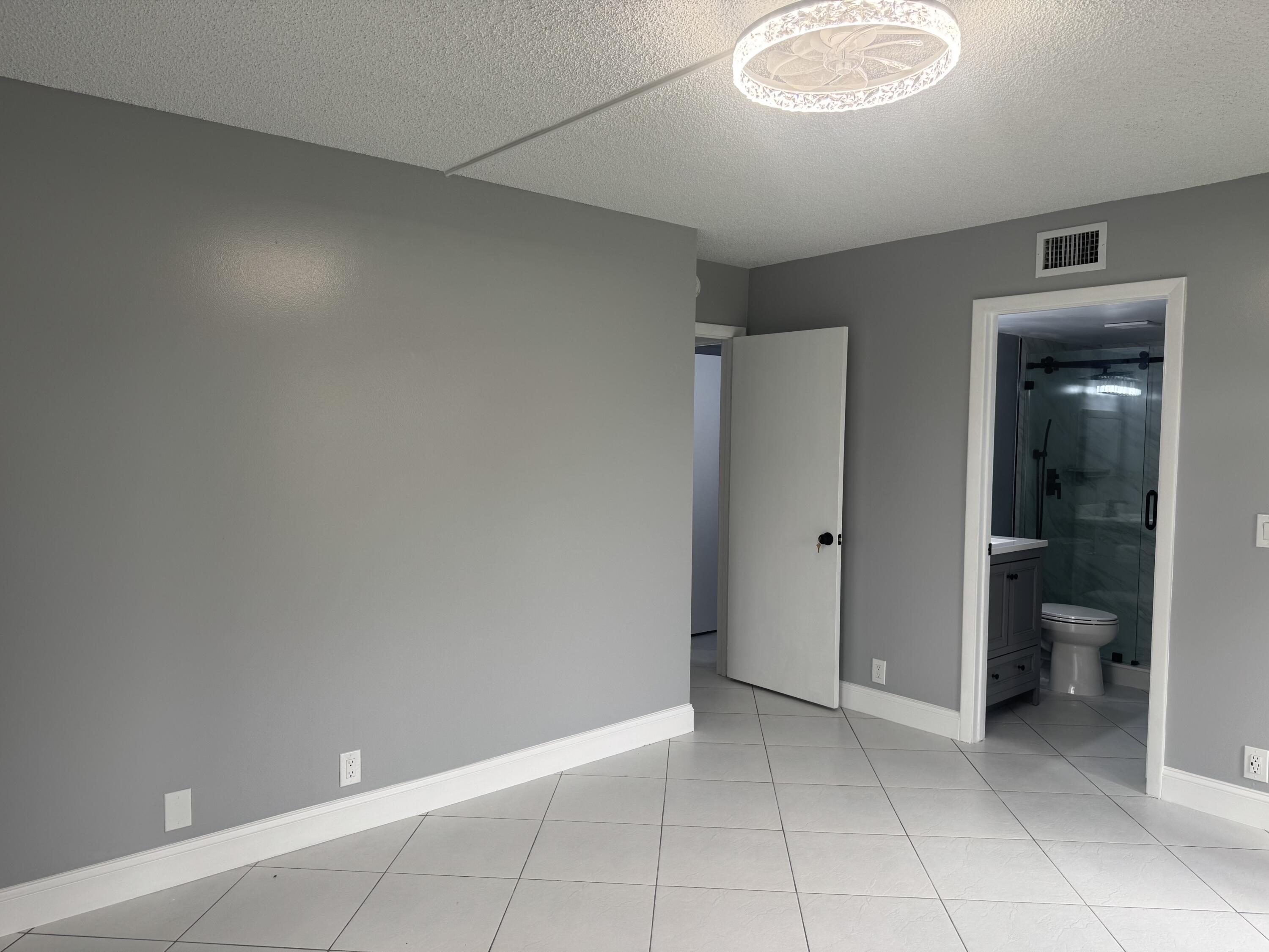 MLS #RX-11147222 image #2