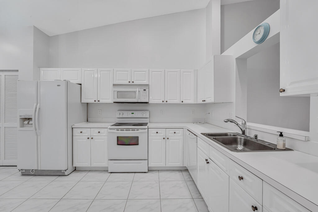 MLS #RX-11054758 image #16