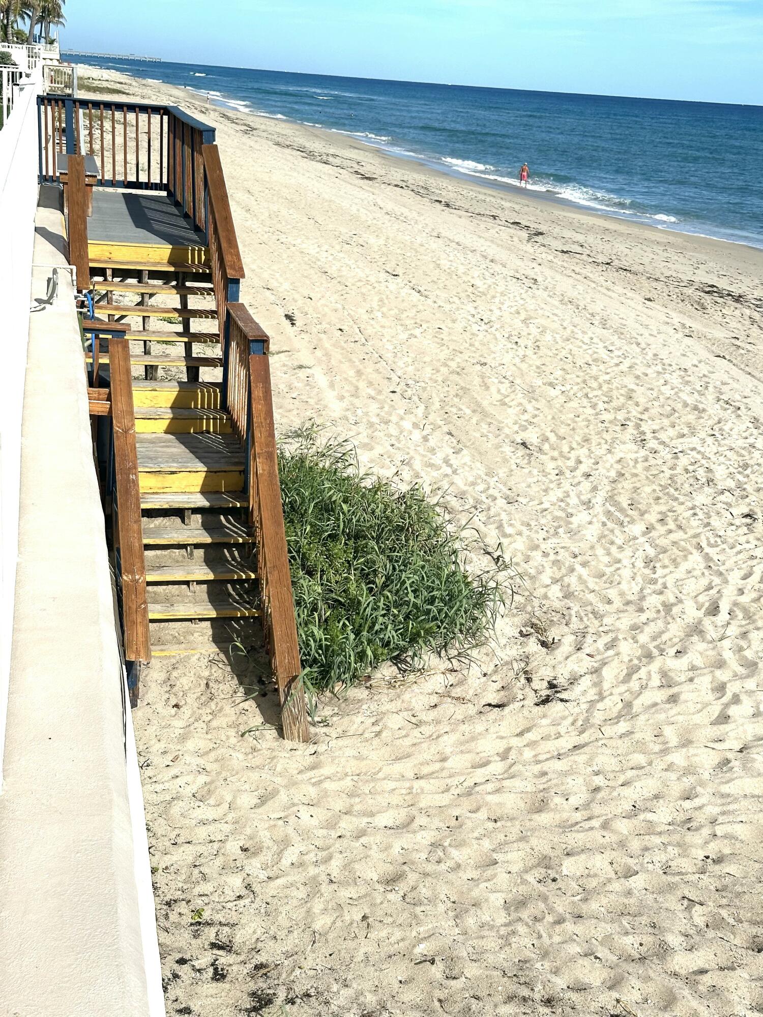 MLS #RX-10601272 image #0