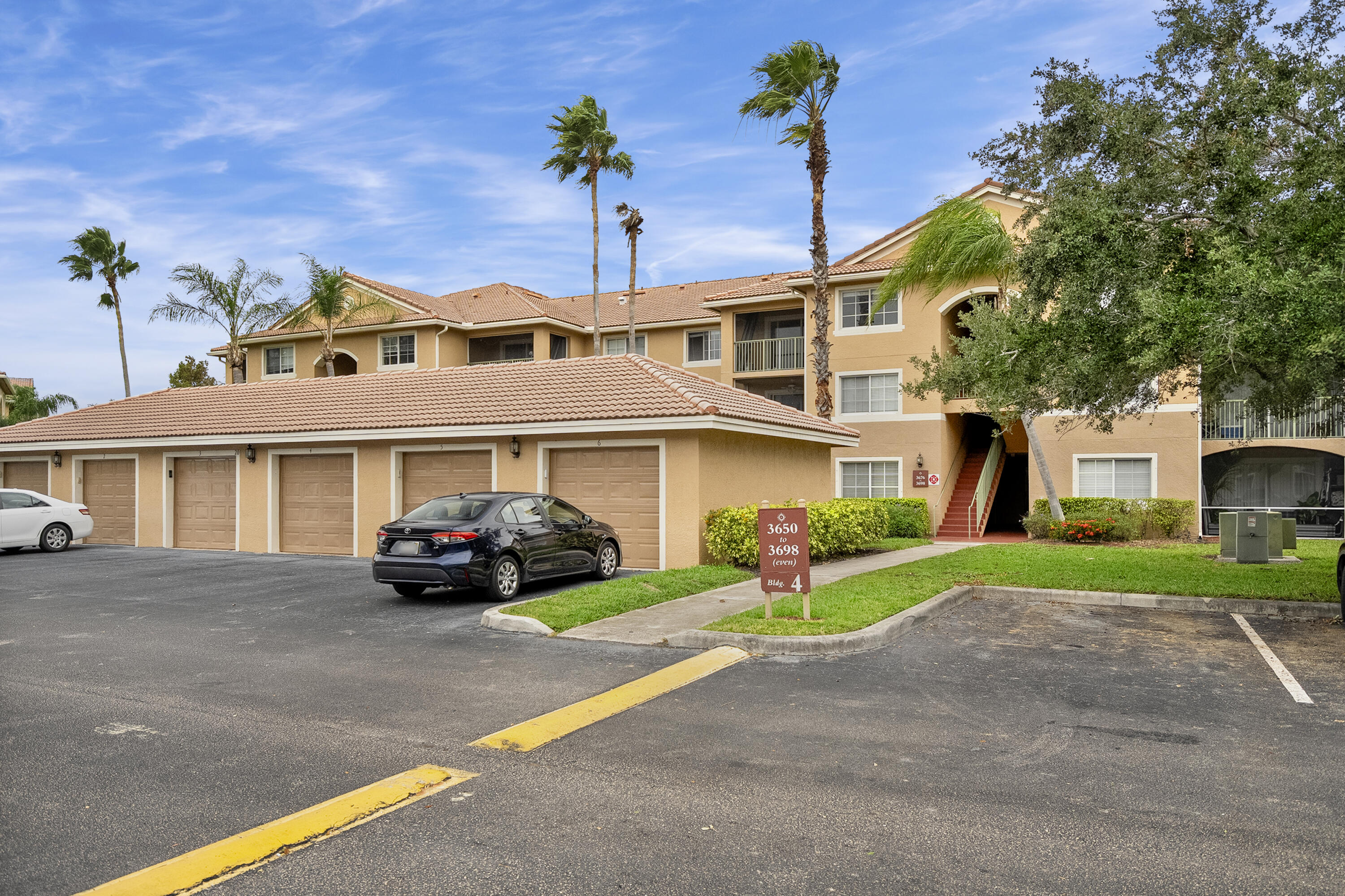 MLS #RX-11147269 image #1