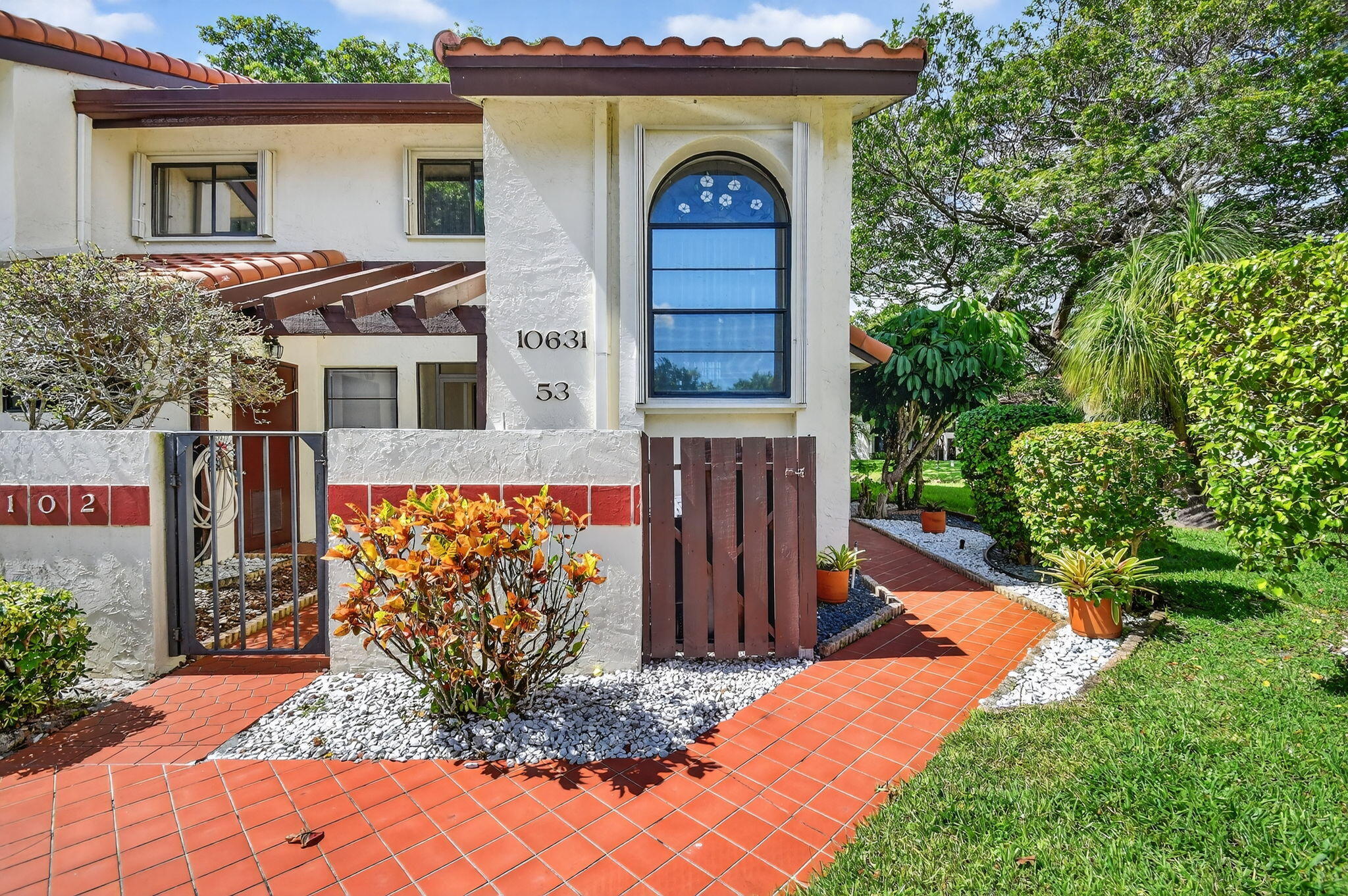 MLS #RX-10579485 image #1