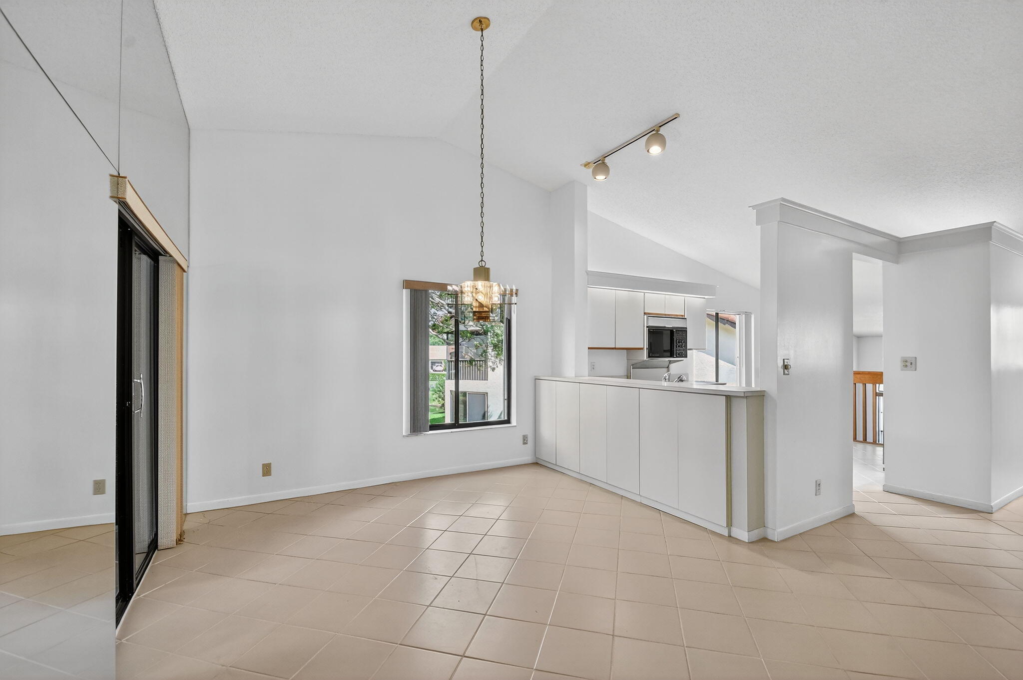 MLS #RX-10579485 image #23