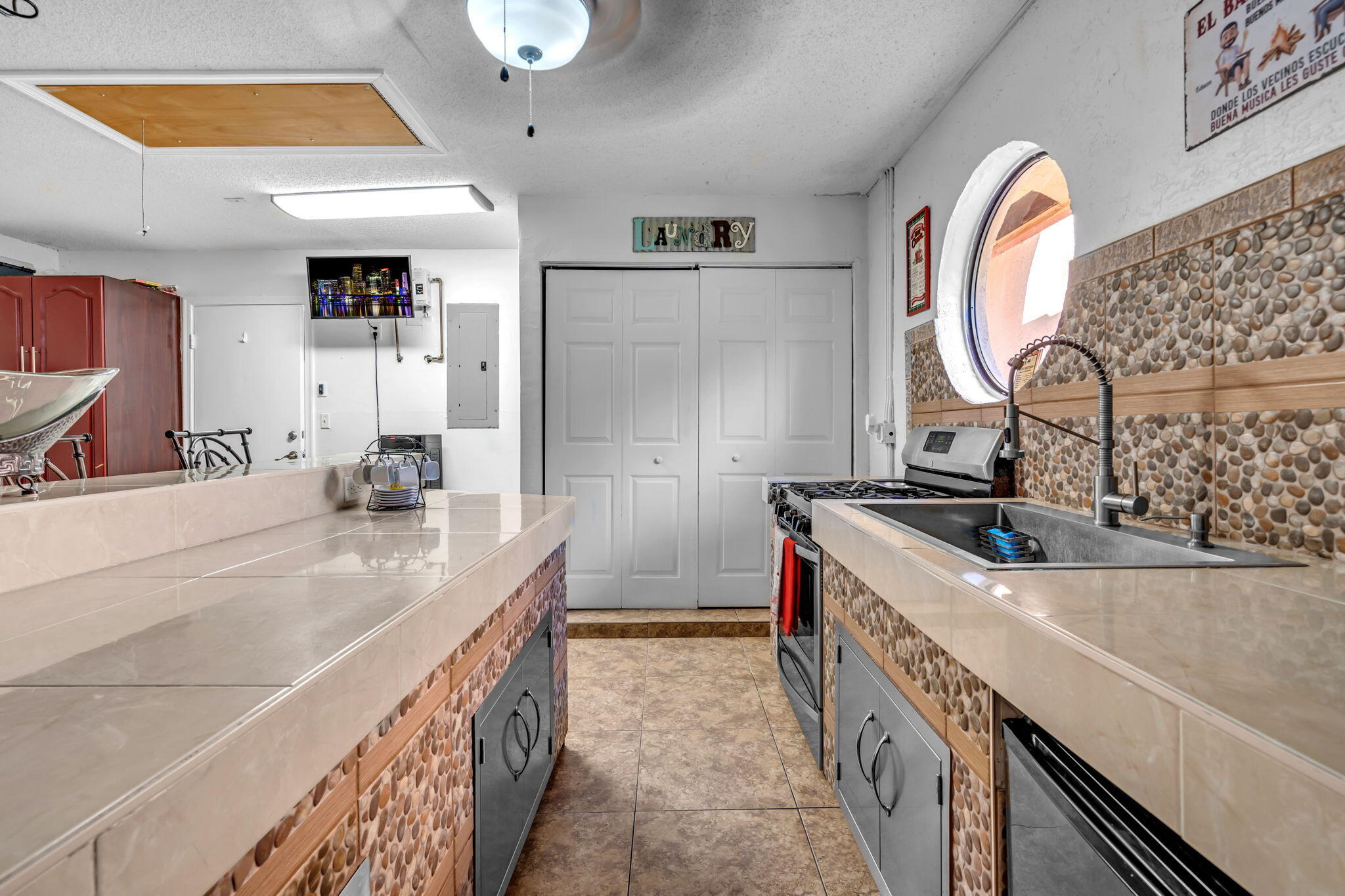 MLS #RX-11147332 image #16