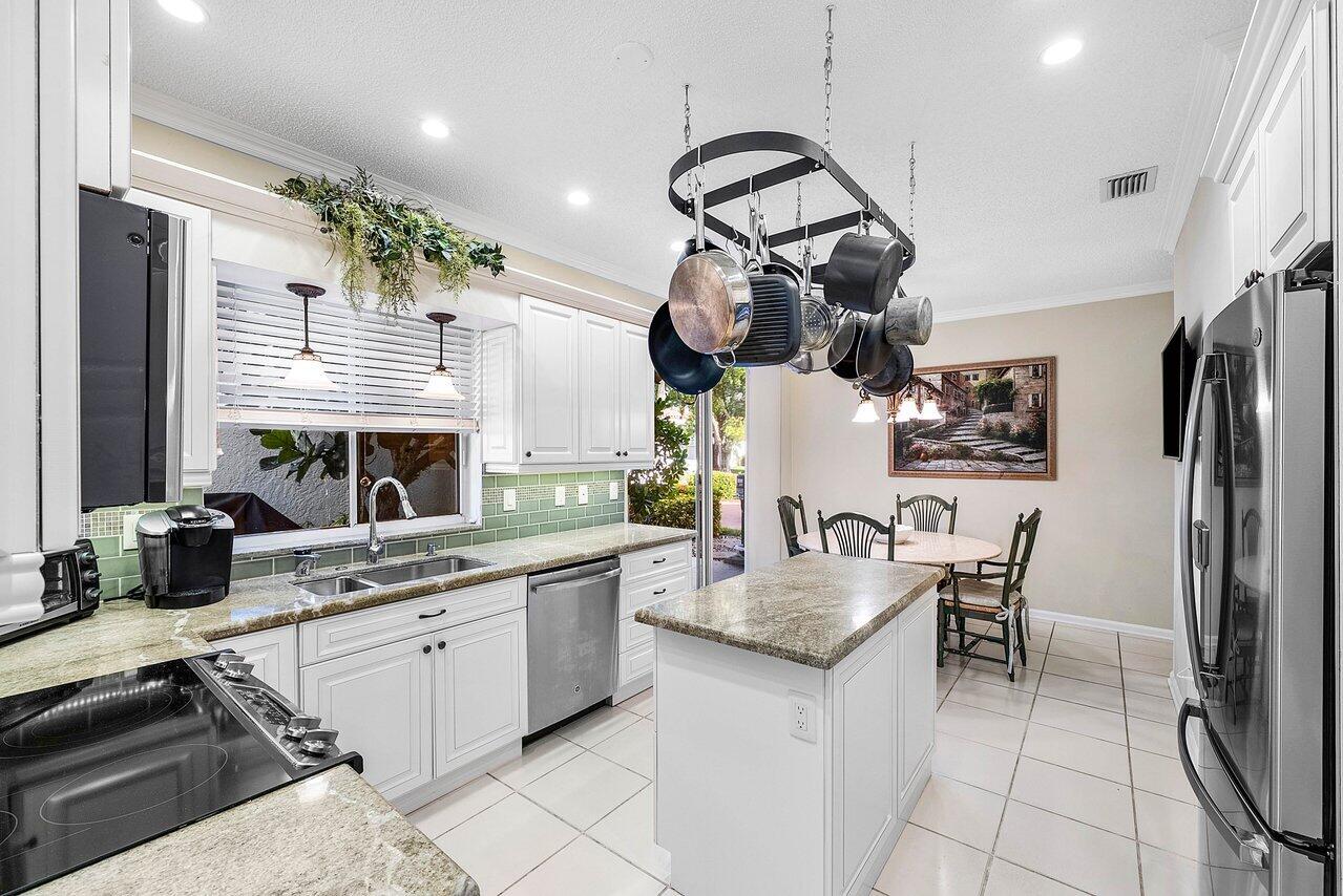 MLS #RX-11147337 image #10