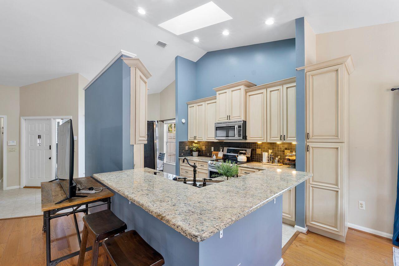 MLS #RX-11147354 image #11