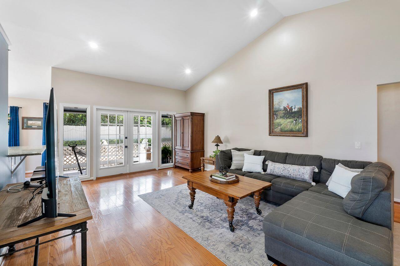 MLS #RX-11147354 image #3