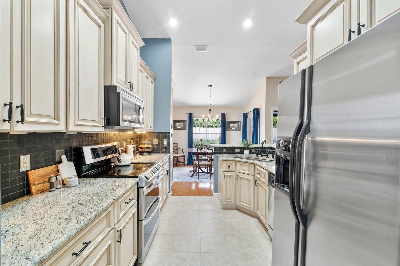 MLS #RX-11147354 image #7