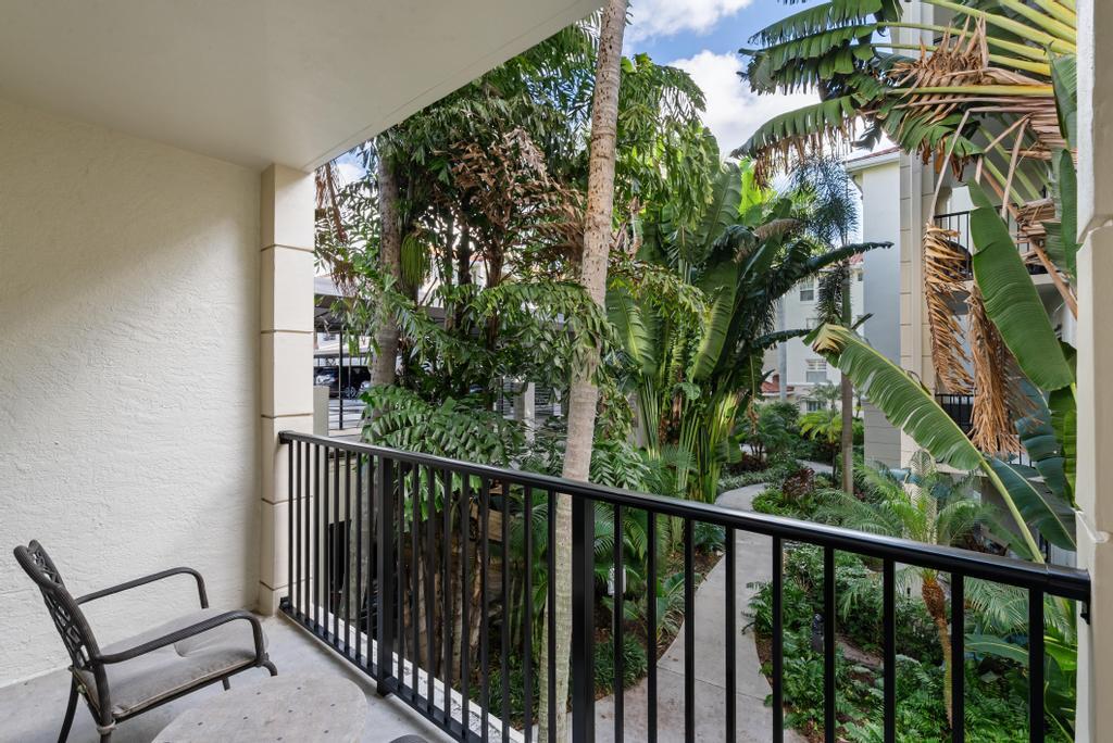 MLS #RX-11147396 image #1