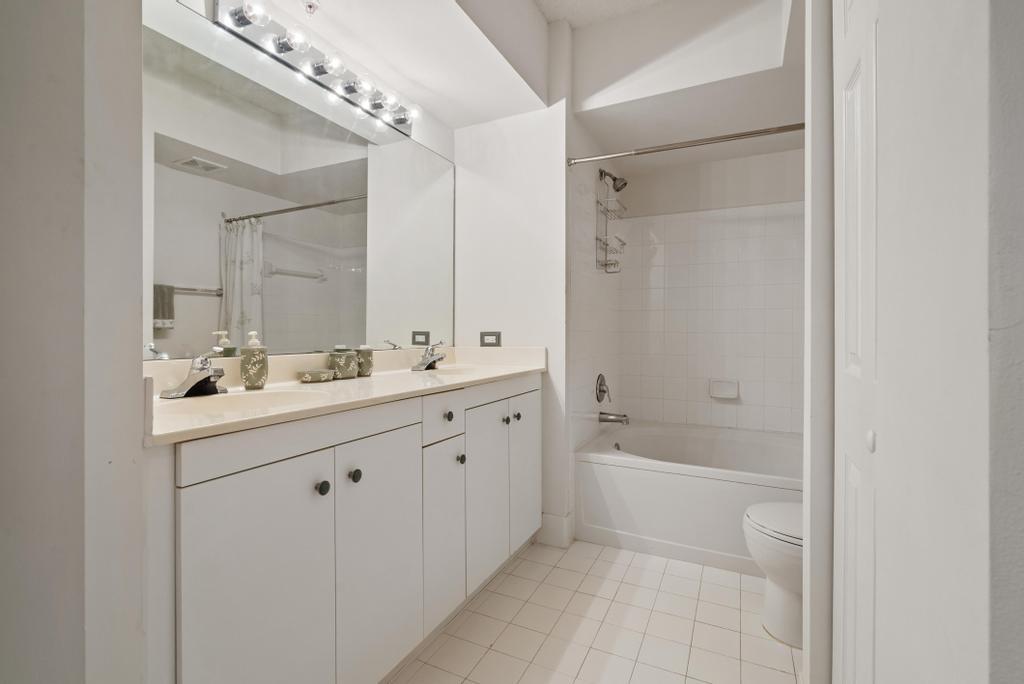 MLS #RX-11147396 image #16