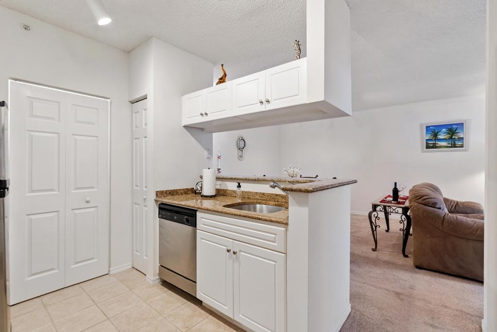 MLS #RX-11147396 image #5