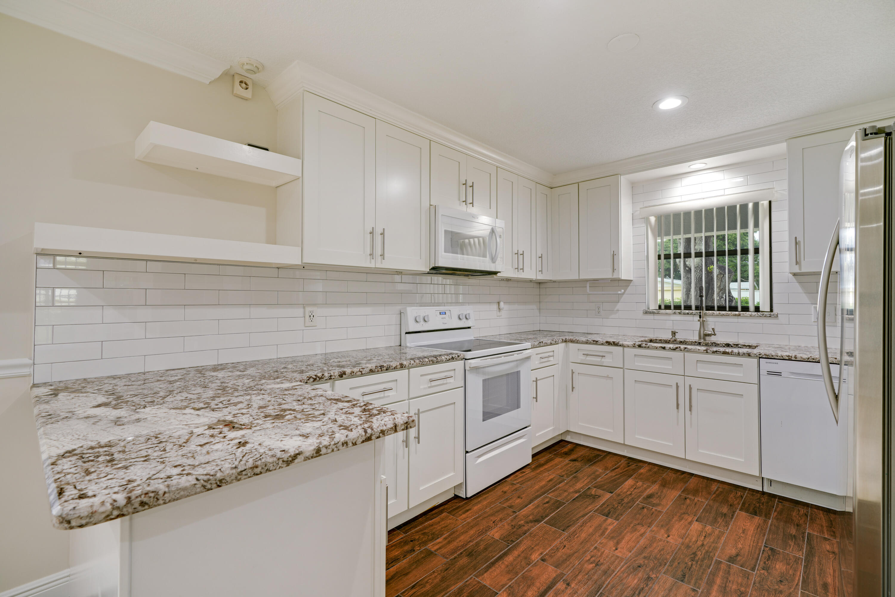 MLS #RX-11147400 image #12