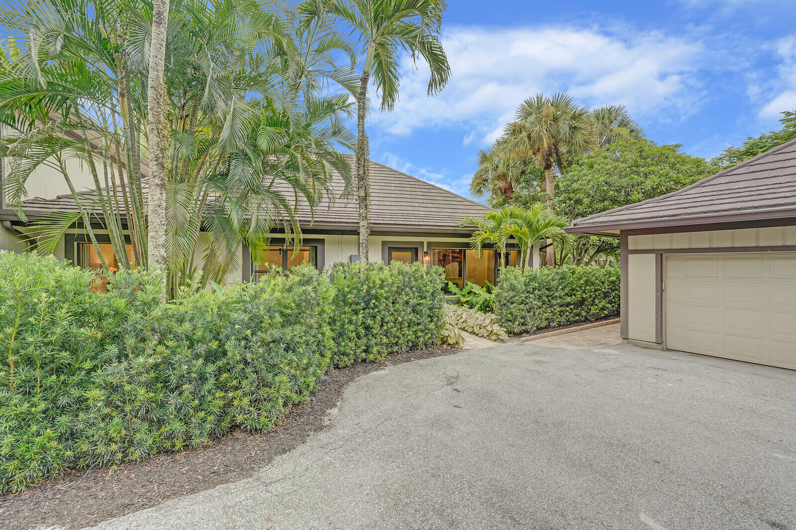 MLS #RX-11147447 image #2