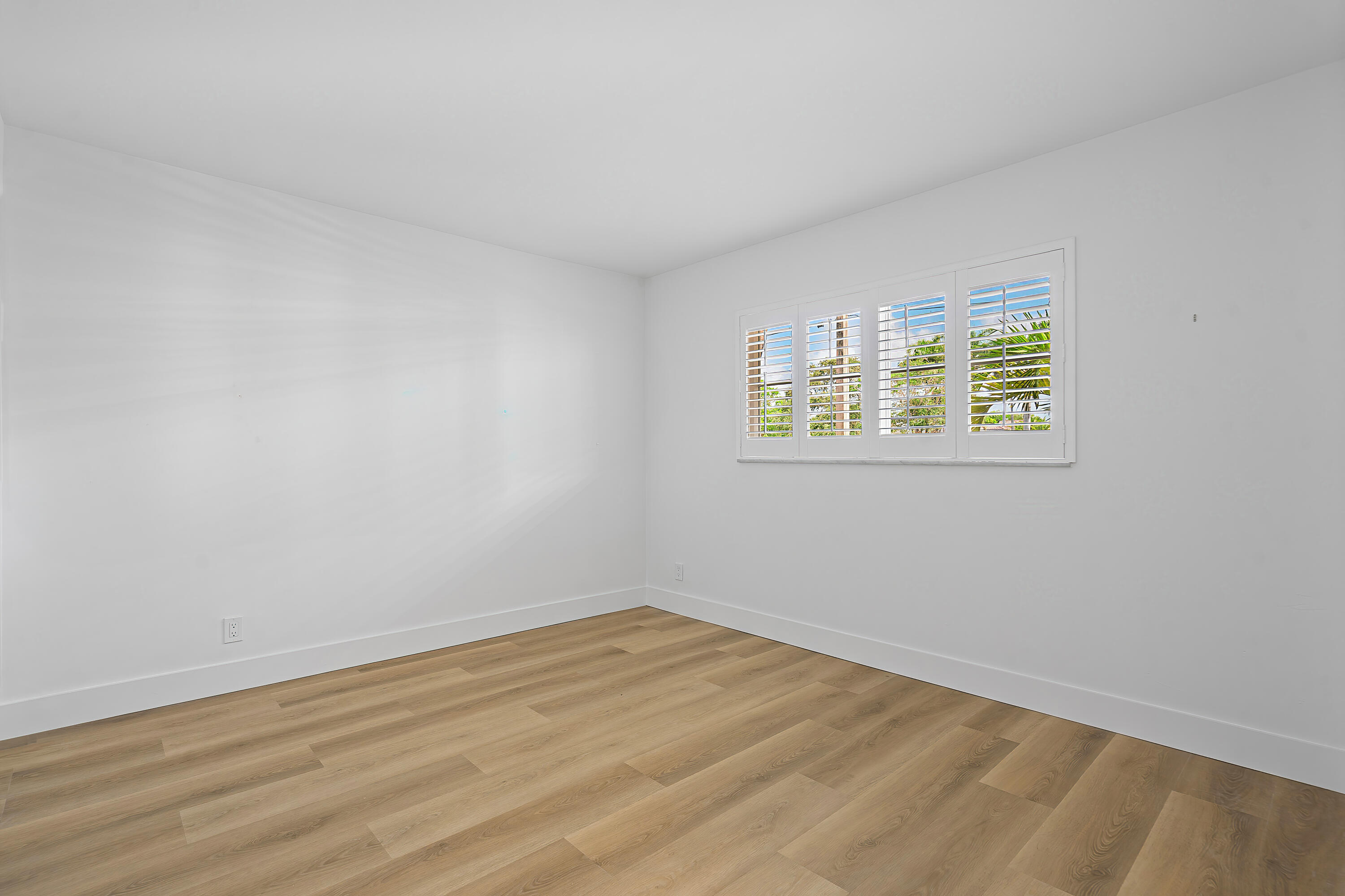 MLS #RX-10461855 image #16