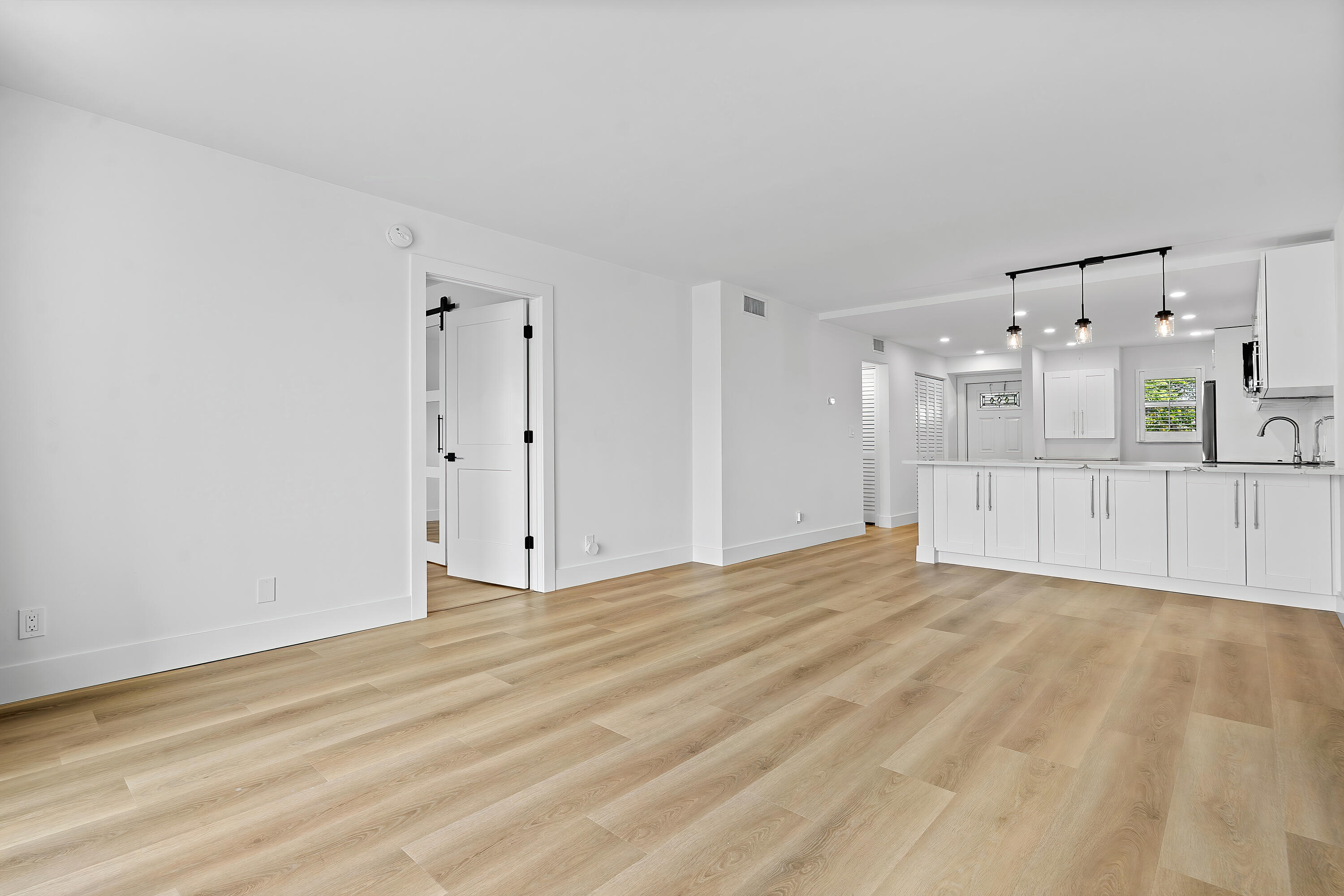 MLS #RX-10461855 image #7