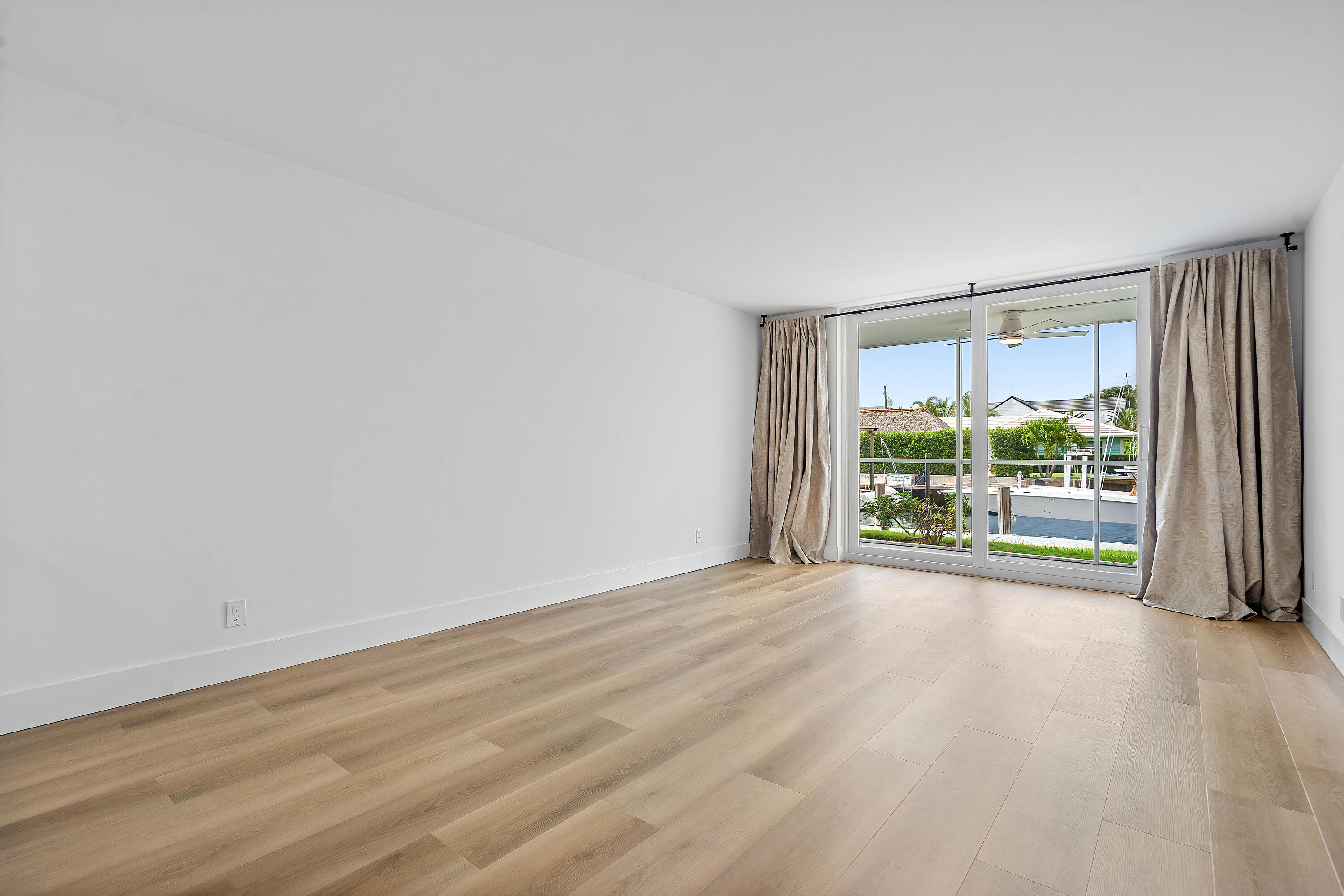 MLS #RX-10461855 image #9