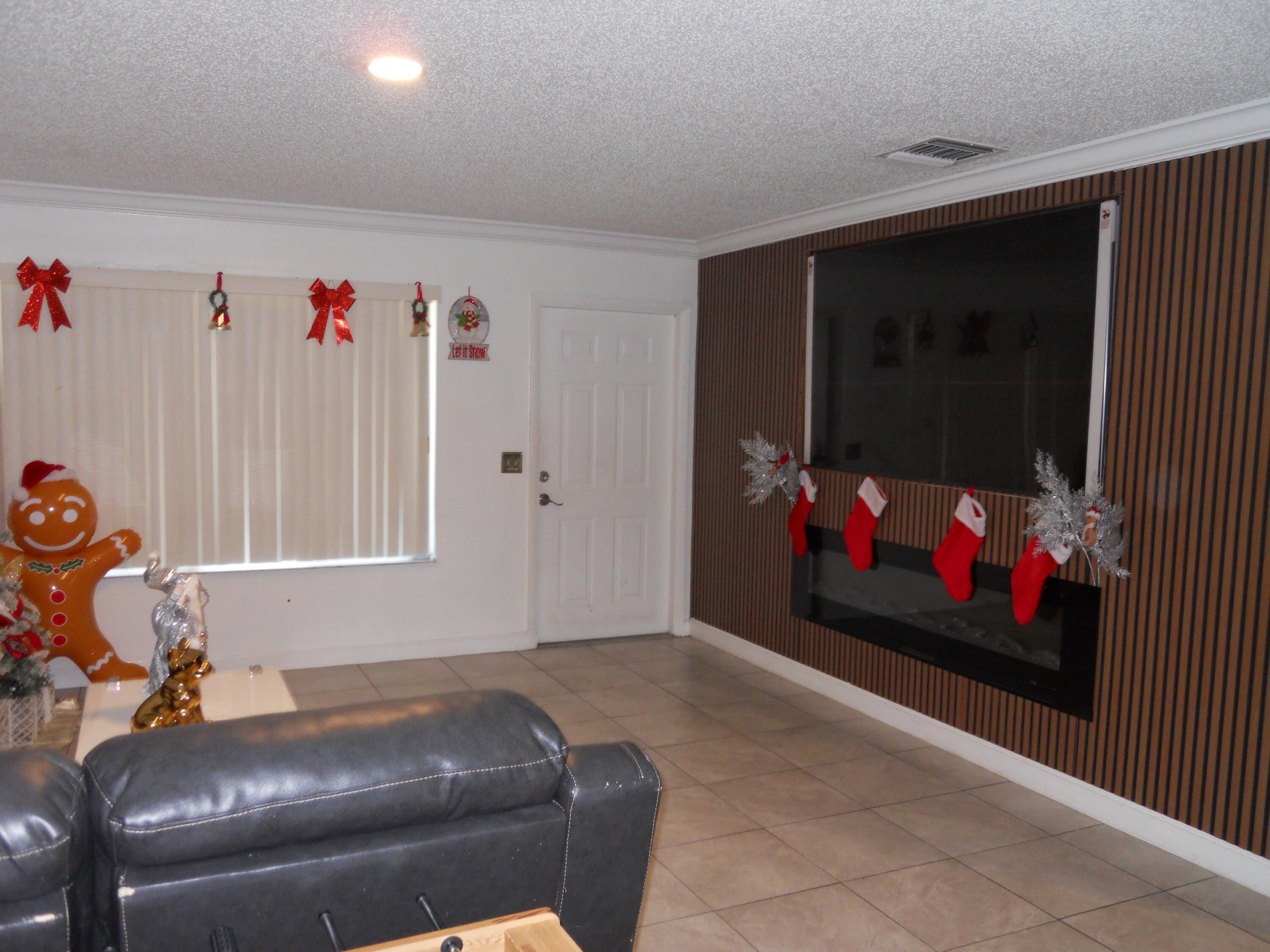 MLS #RX-11147458 image #1